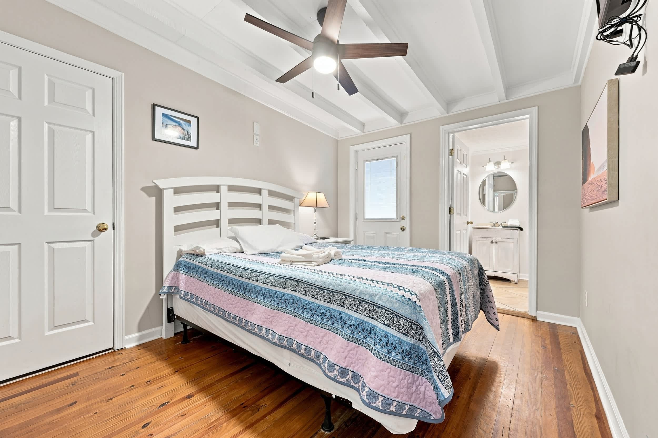Hazels Child Oceanfront Large  Beach House