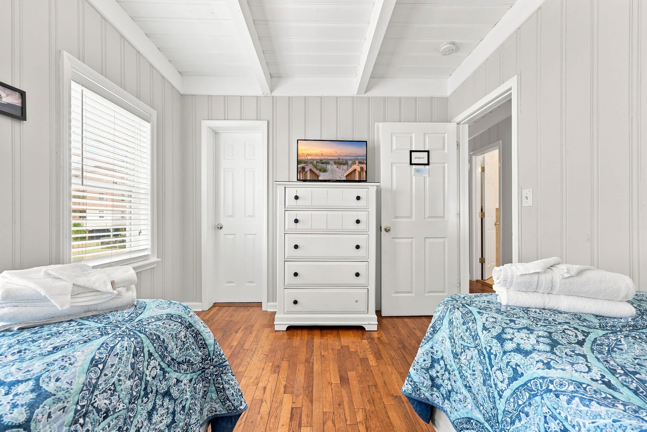 Direct Oceanfront House Ocean and Pier Views