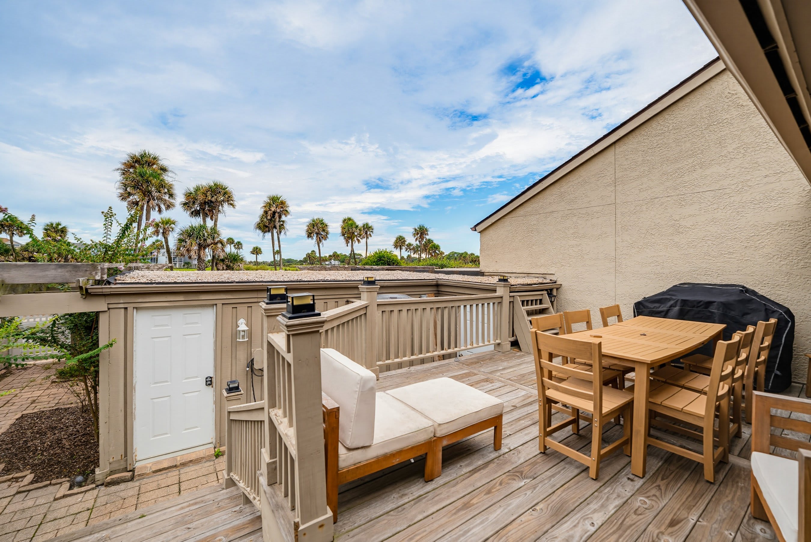 145 Ocean Point Dr | Photo 31