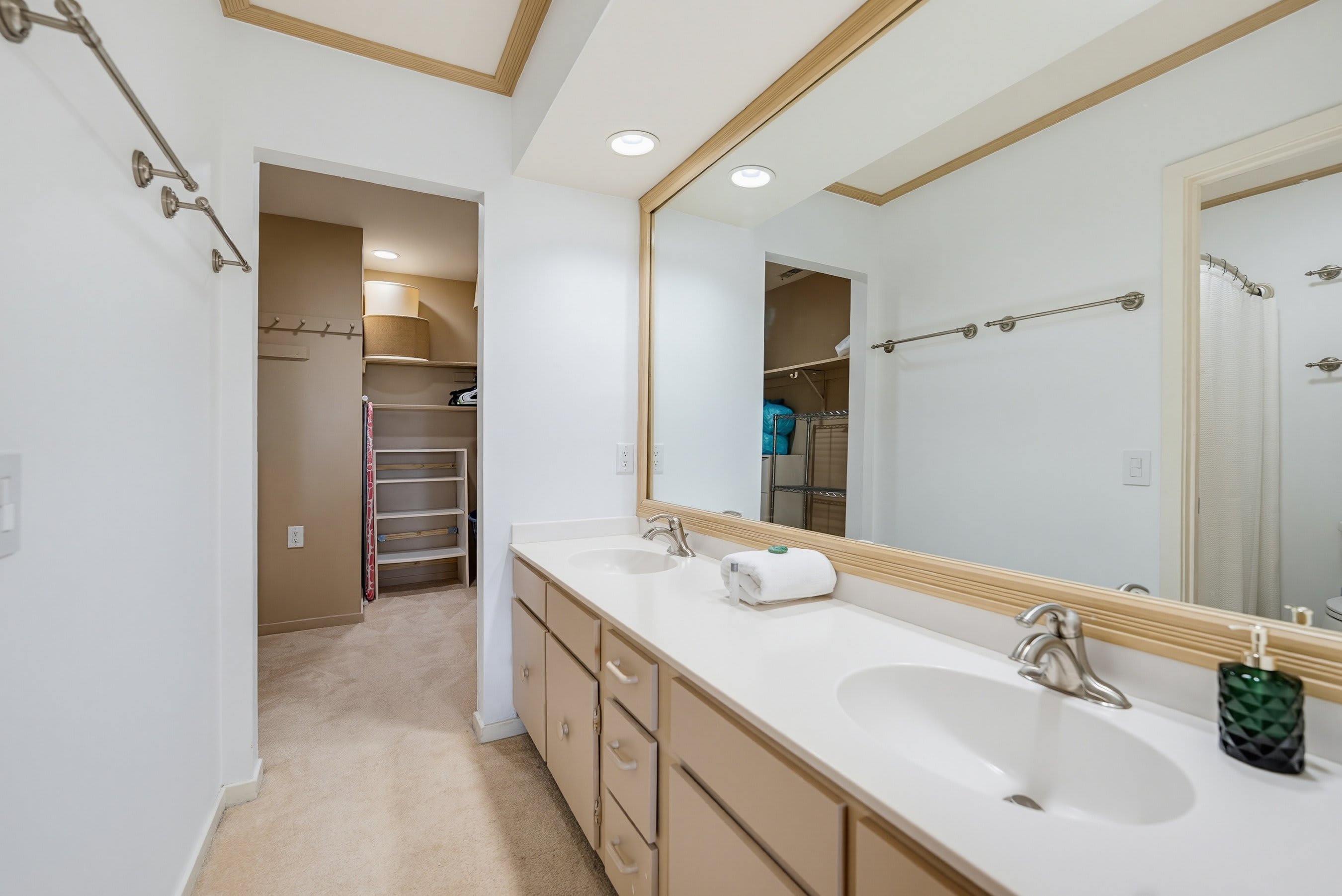 145 Ocean Point Dr | Photo 24