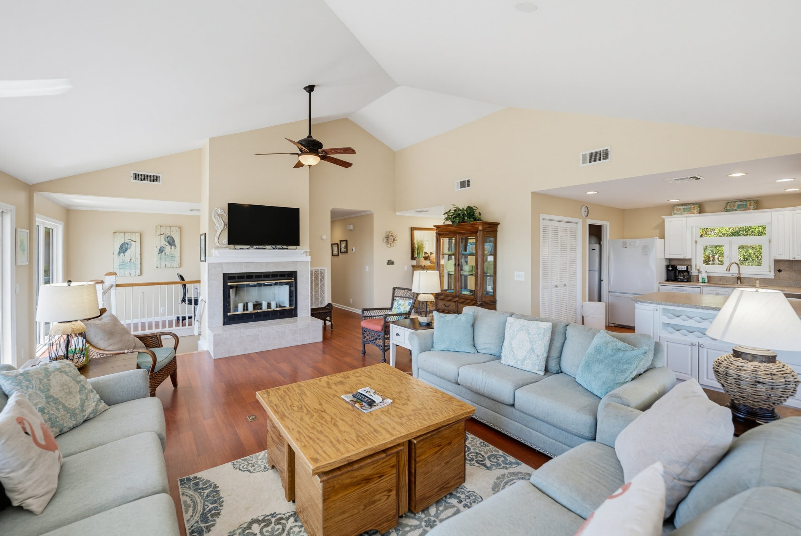 726 Seahorse Road | Photo 6