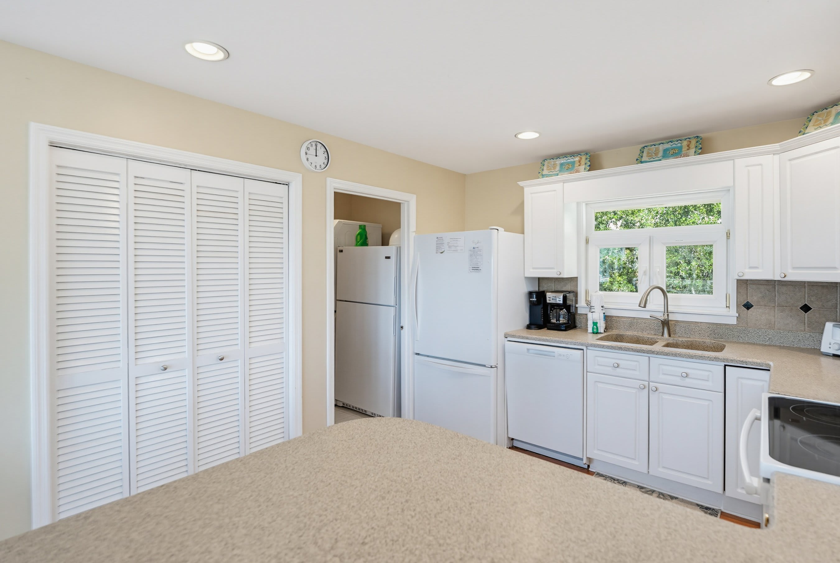 726 Seahorse Road | Photo 13