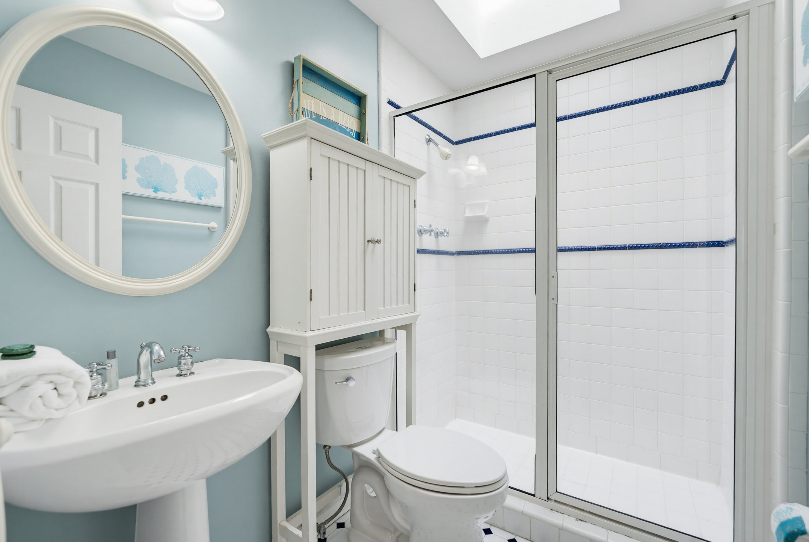 726 Seahorse Road | Photo 25