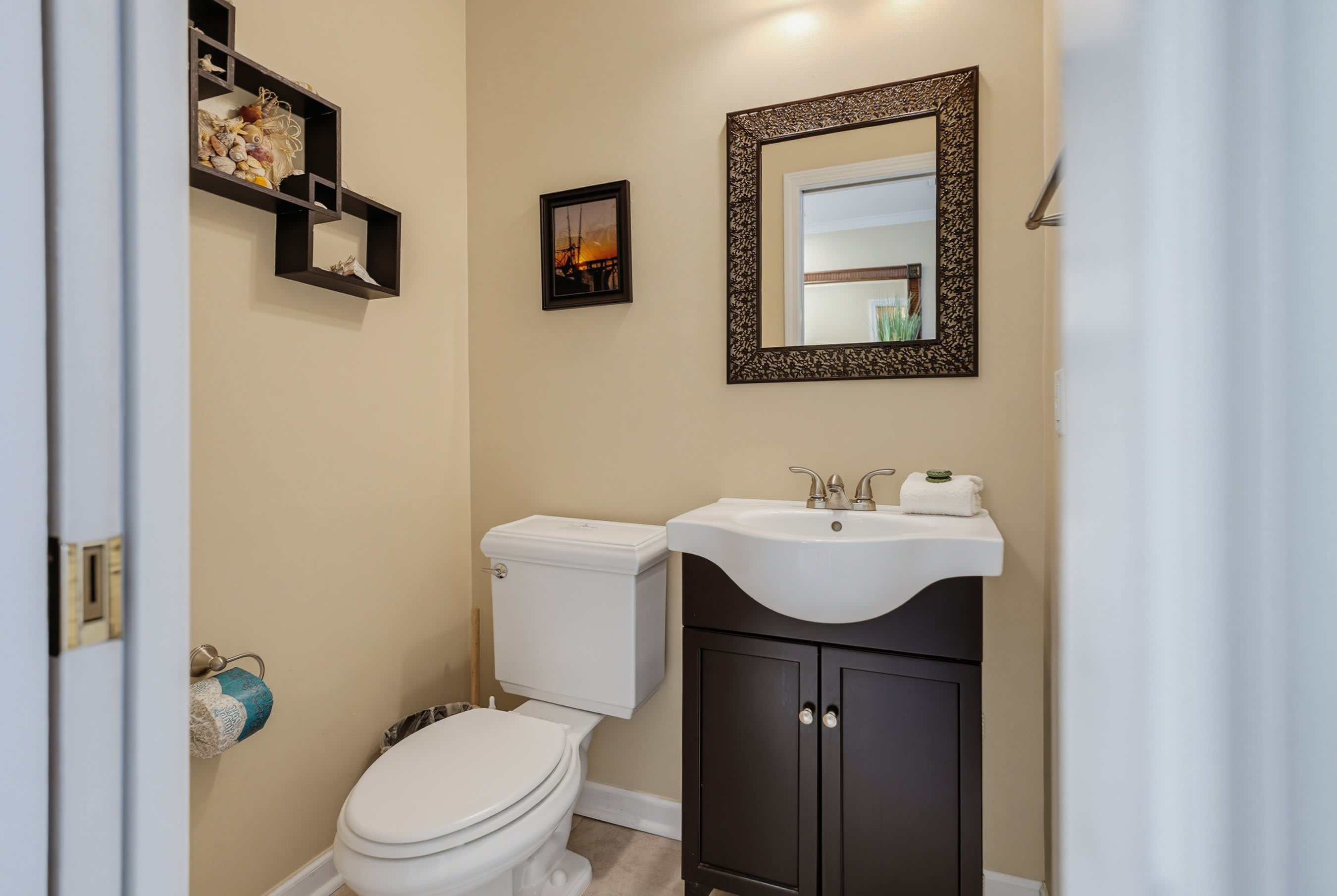 726 Seahorse Road | Photo 16
