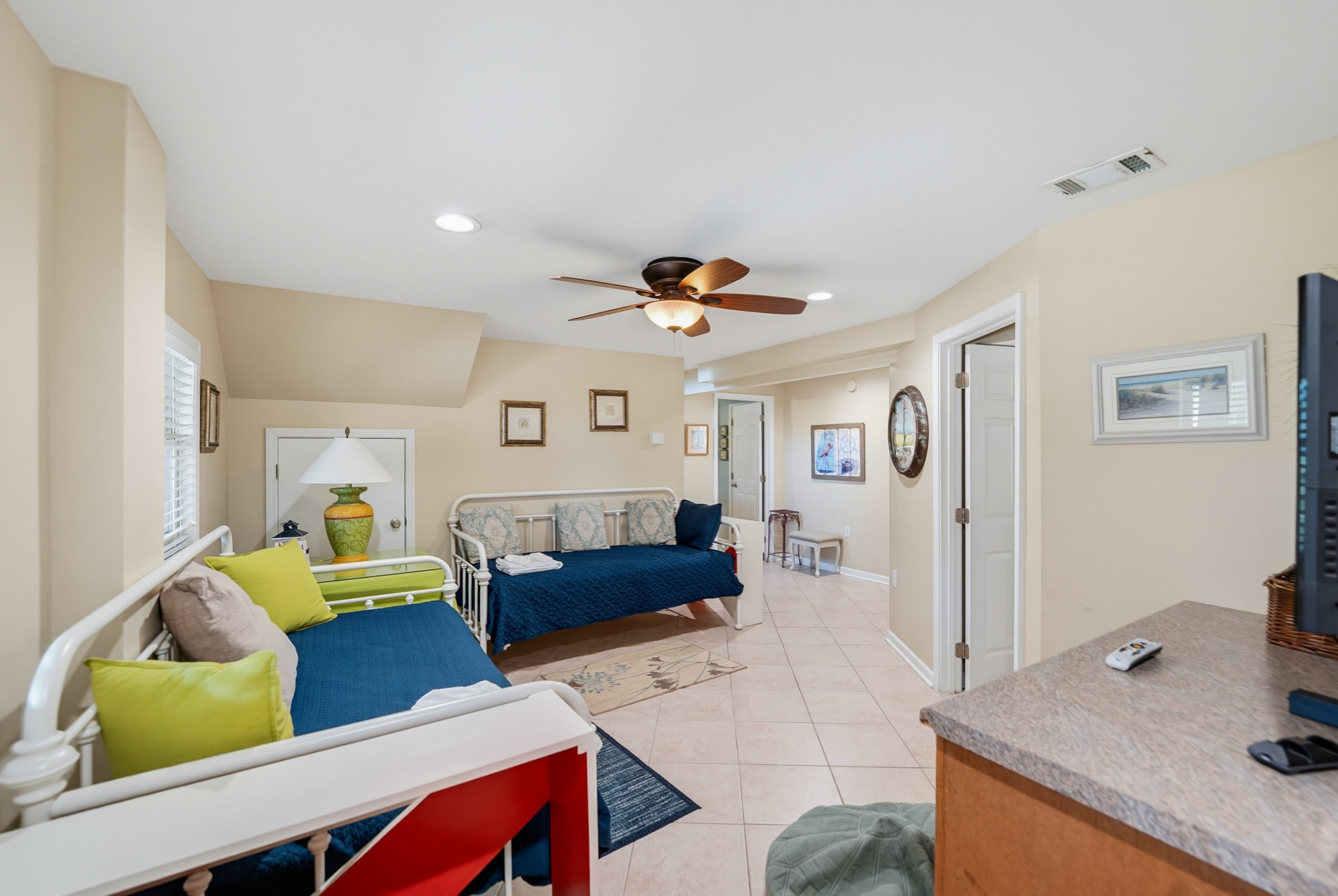 726 Seahorse Road | Photo 37