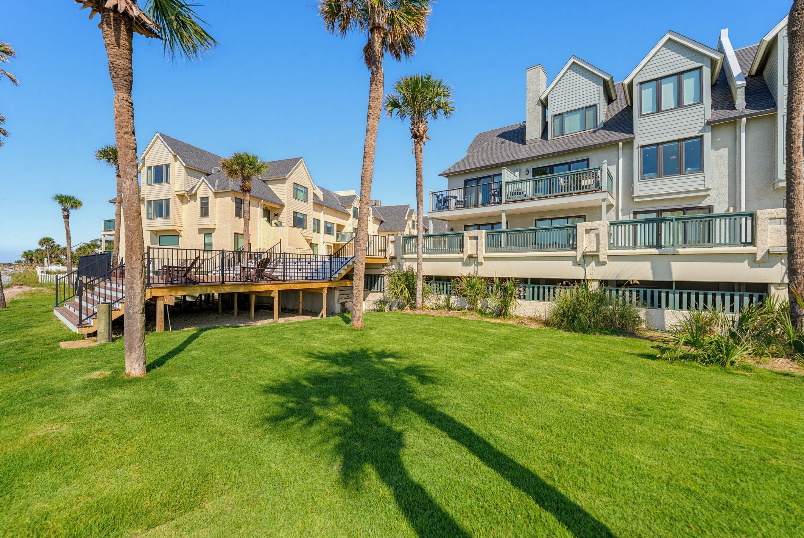 637 Newhaven | Photo 34