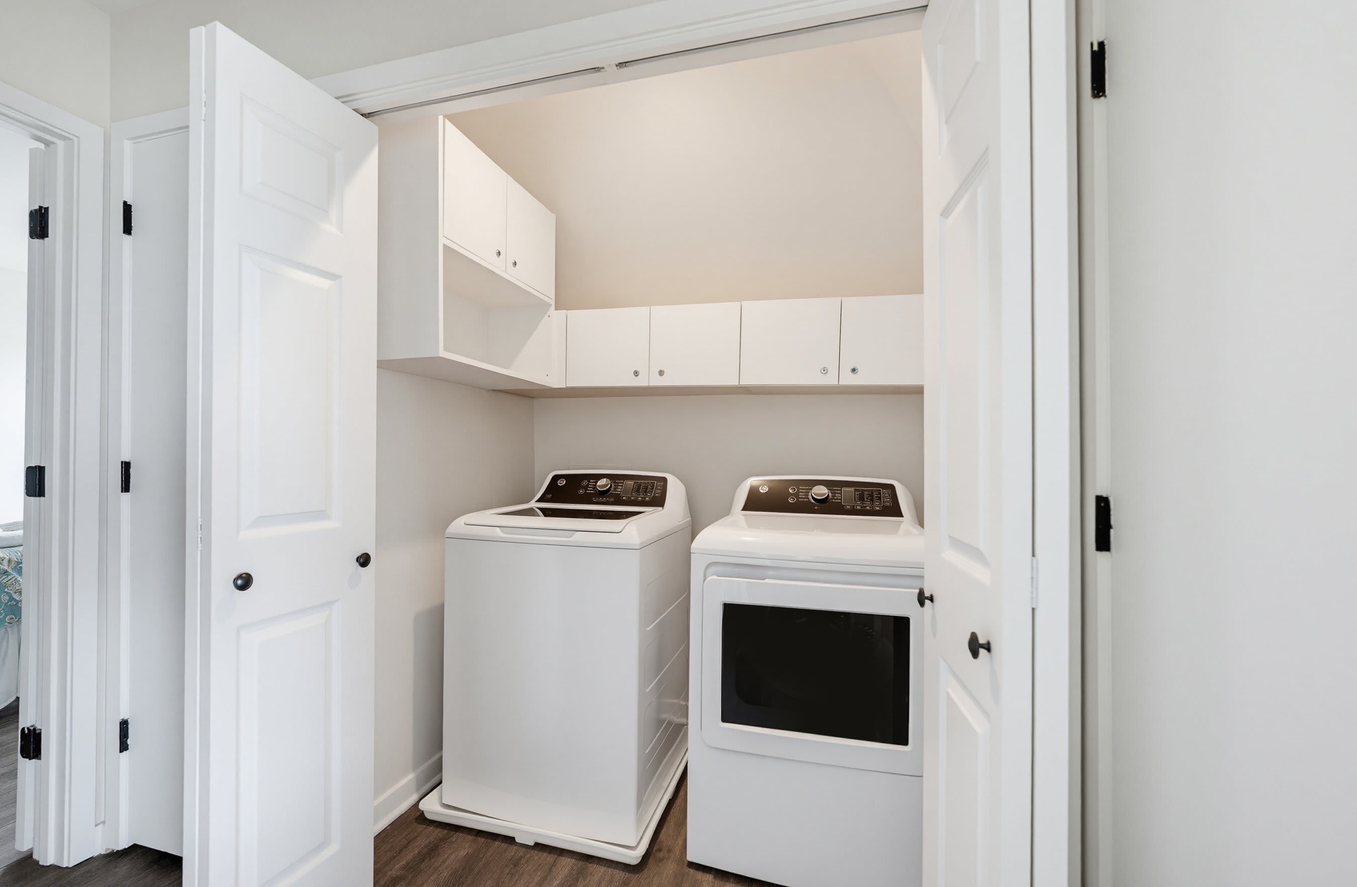 637 Newhaven | Photo 25