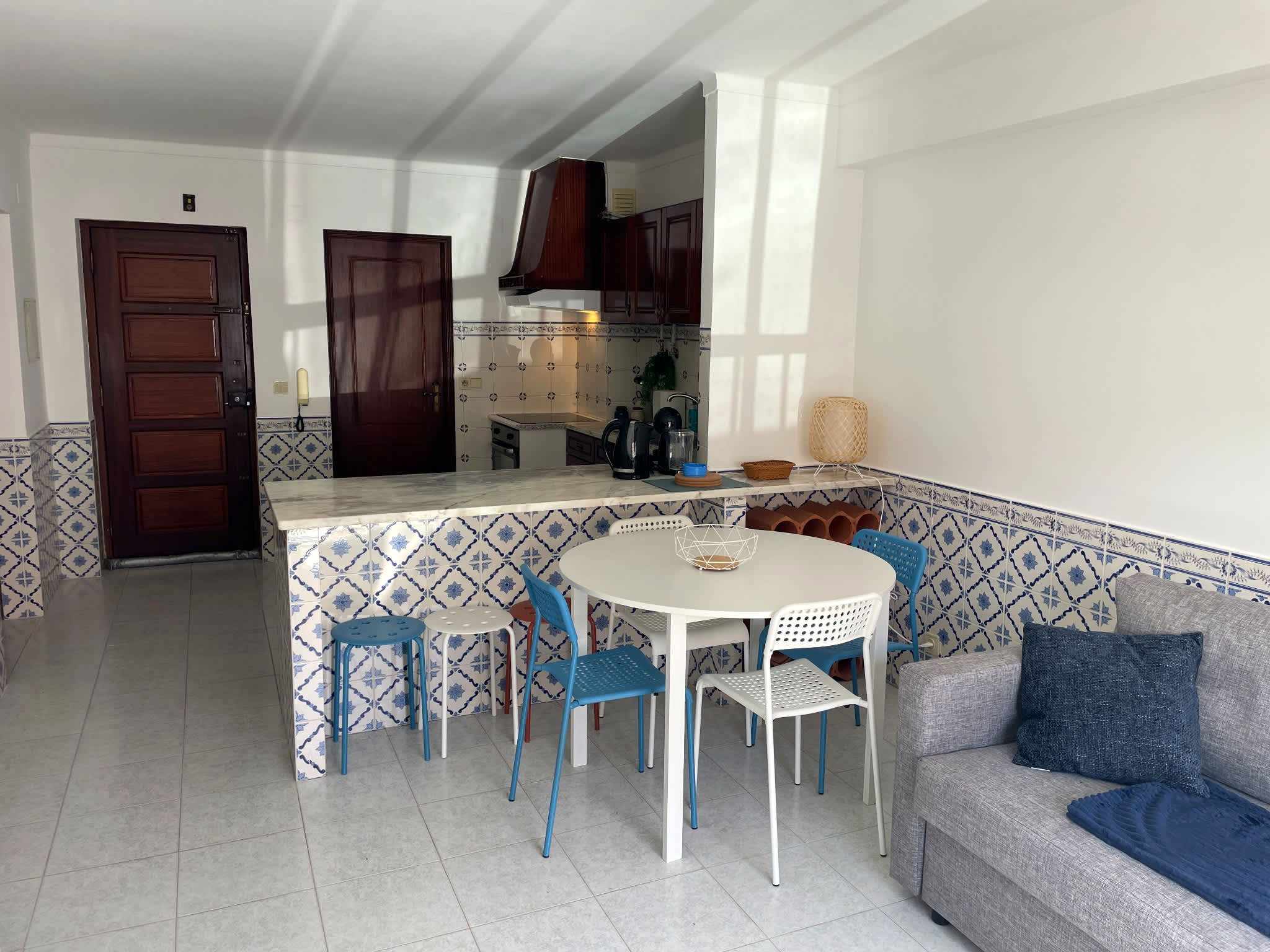 Charming Coastal Apartment 200 m from the Beach