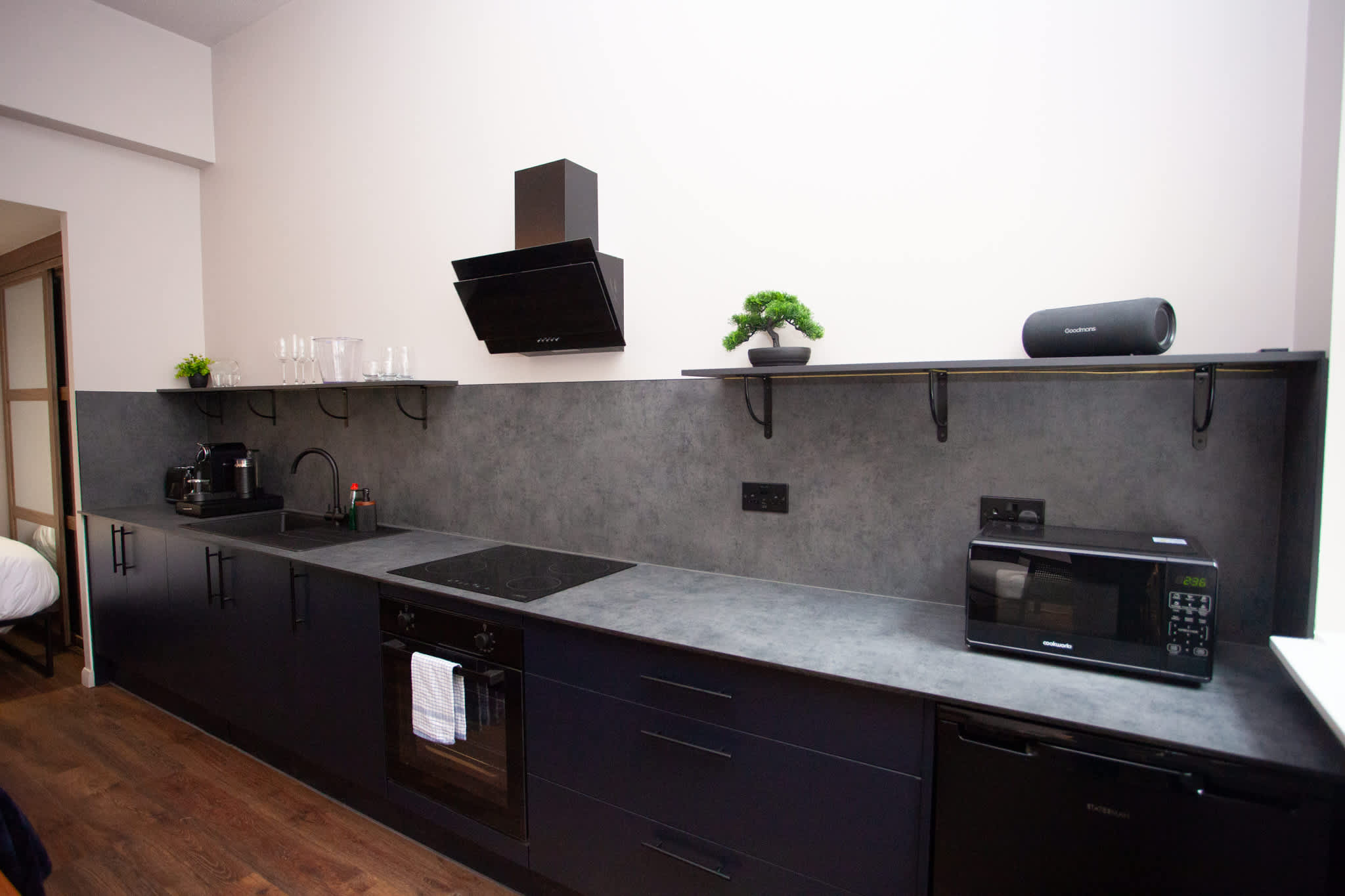 View NEW - Cosy Studio in Glasgow's City Centre in Miller Street 63 G1 1EB NEW - Cosy Studio in Glasgow's City Centre in Miller Street 63 G1 1EB - Property image 2 - VivreStays