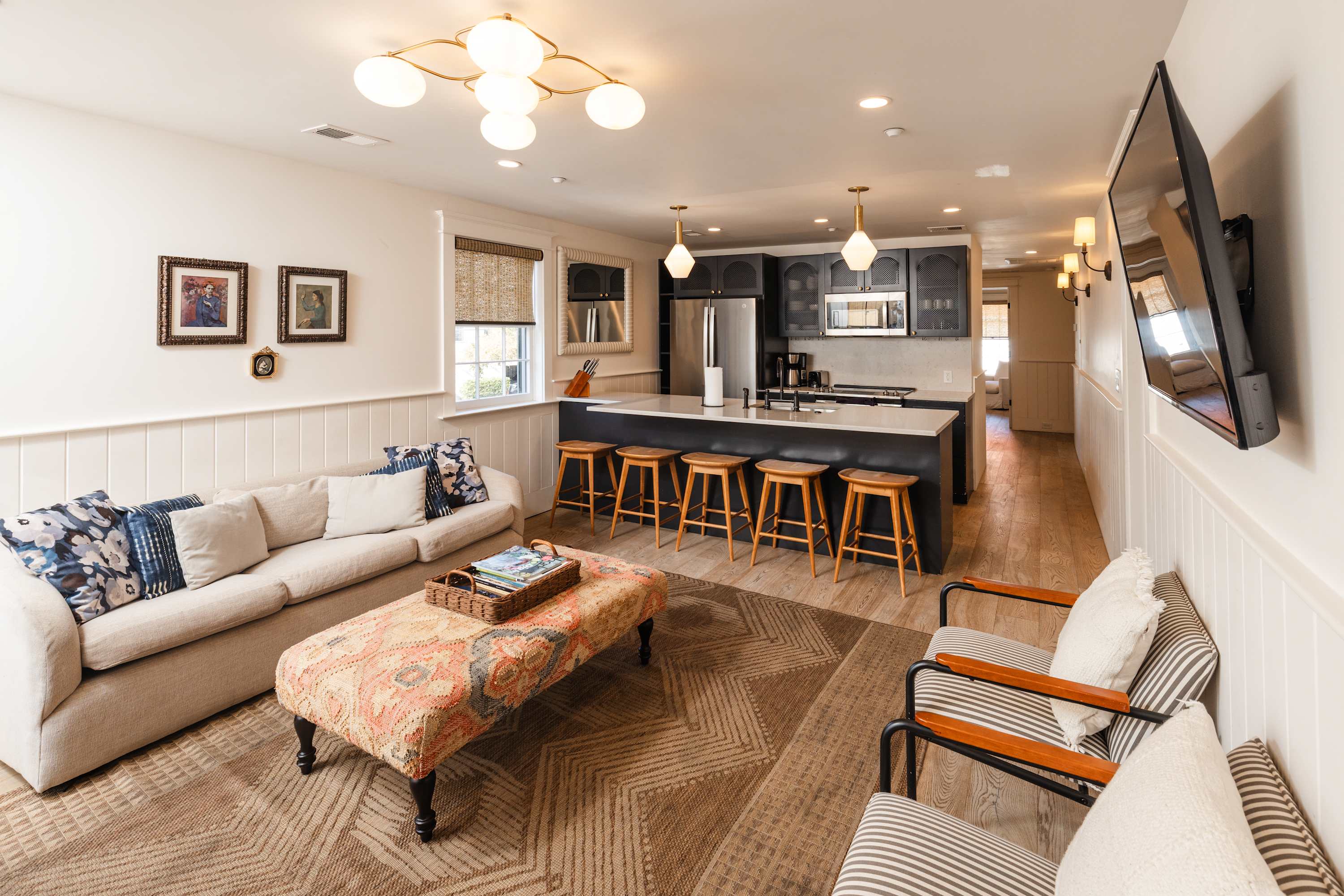 Downtown 4bd house w. Game Room + Large Kitchen! — Charleston, SC — vacation rental