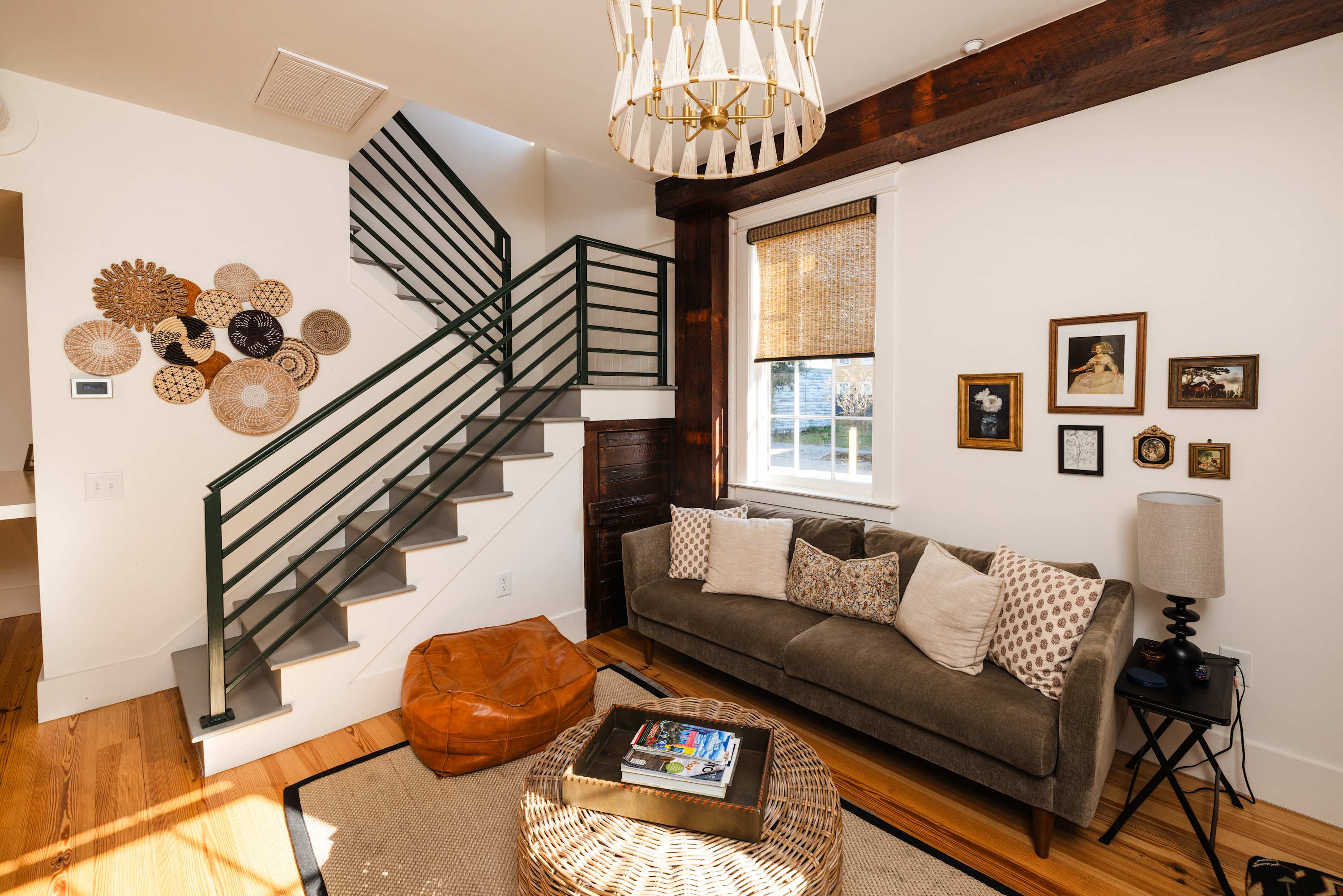 Charming, Cozy 4bd + 4ba Retreat, Steps to King! — Charleston, SC — vacation rental