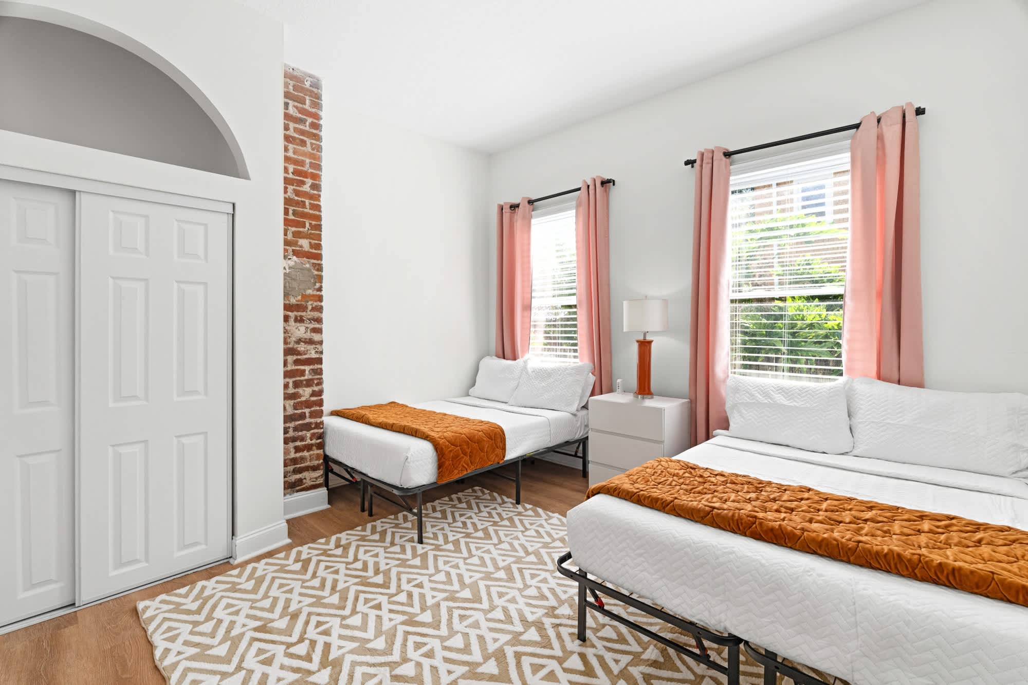 The Hearth | Main St | Near VyStar Arena — photo 15