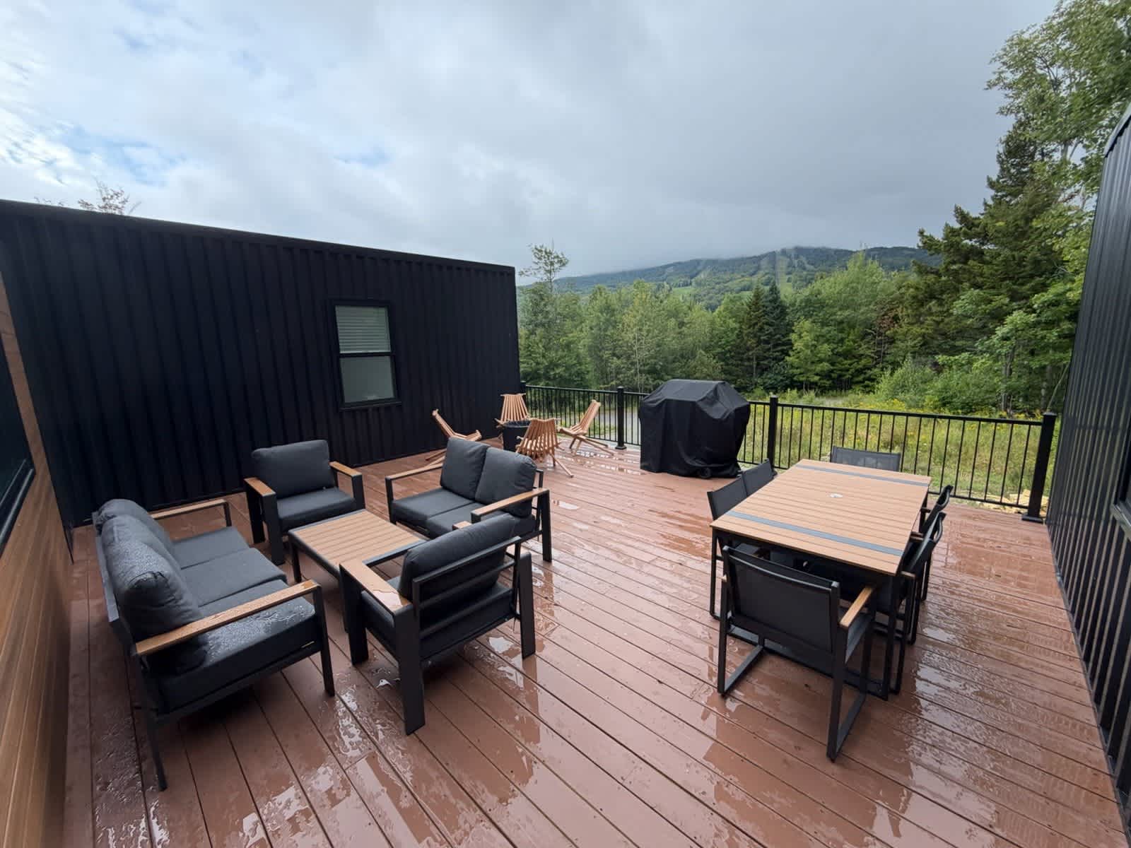 Green Mountain Container Best Views Mount Snow | Photo 10