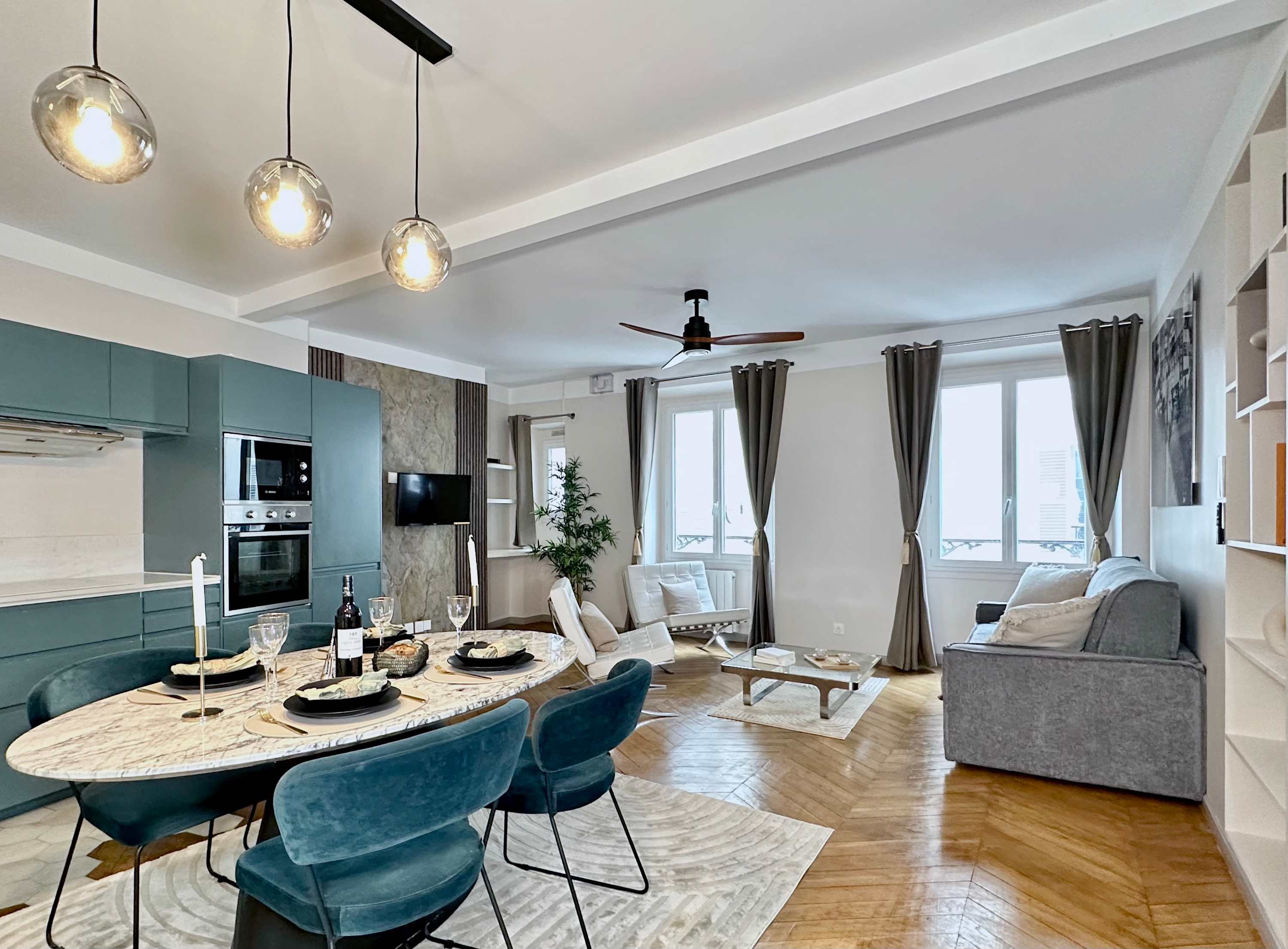Family flat for 6 steps from Champs Elysees — Paris, Île-de-France — vacation rental