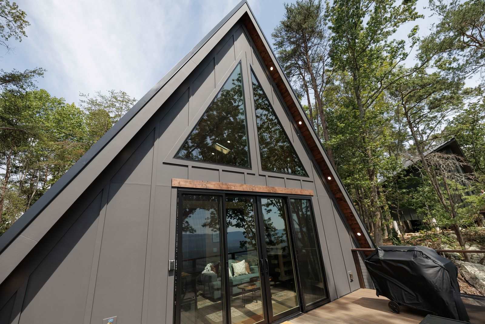 The Foster - Luxury Treehouse 
