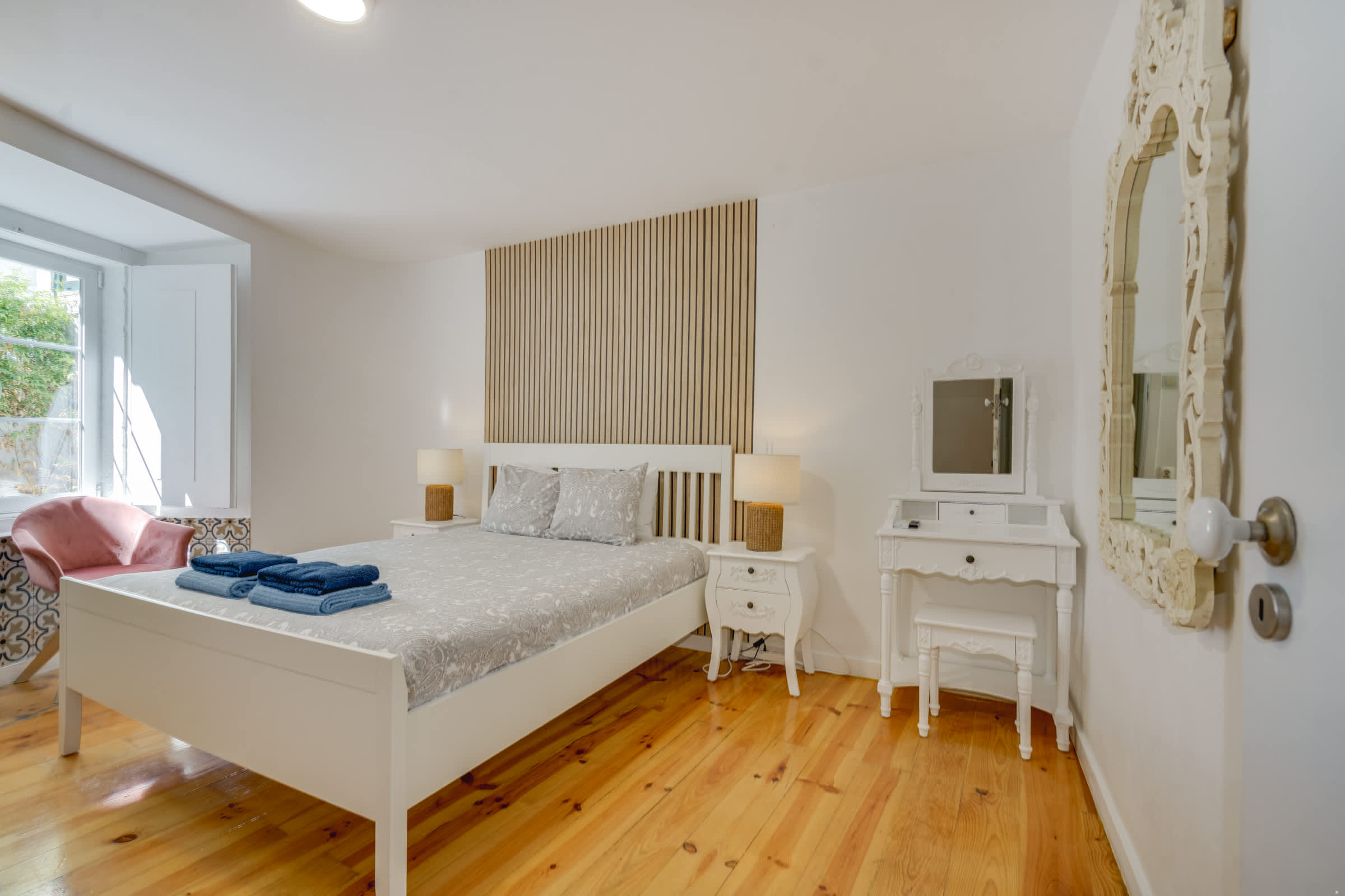 Bairro Alto | 4 Bedrooms + 4 Baths | Sleeps 8