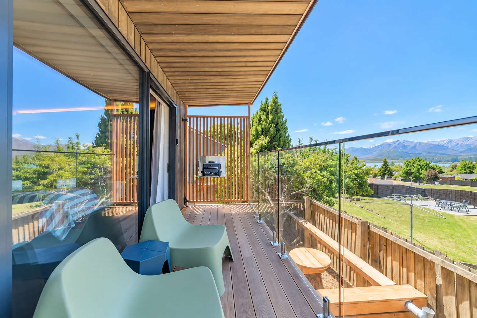 Cozy Tekapo Studio | Lake + Church Views | Balcony