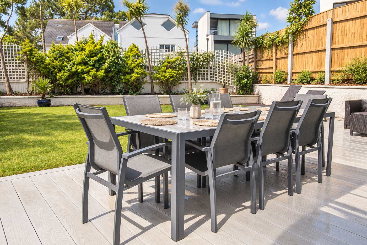 High Tides Elegant 5-Bed Villa & Hot Tub Sandbanks in 48A Banks Road BH13 7QF - Property image 34 - VivreStays