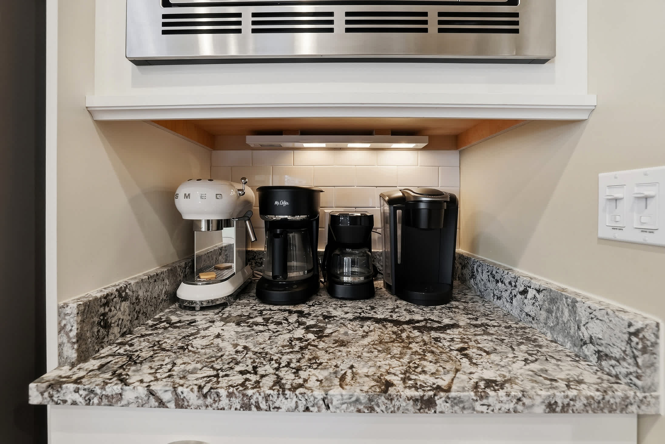 Coffee nook with espresso, single serve and full pot brewing options.