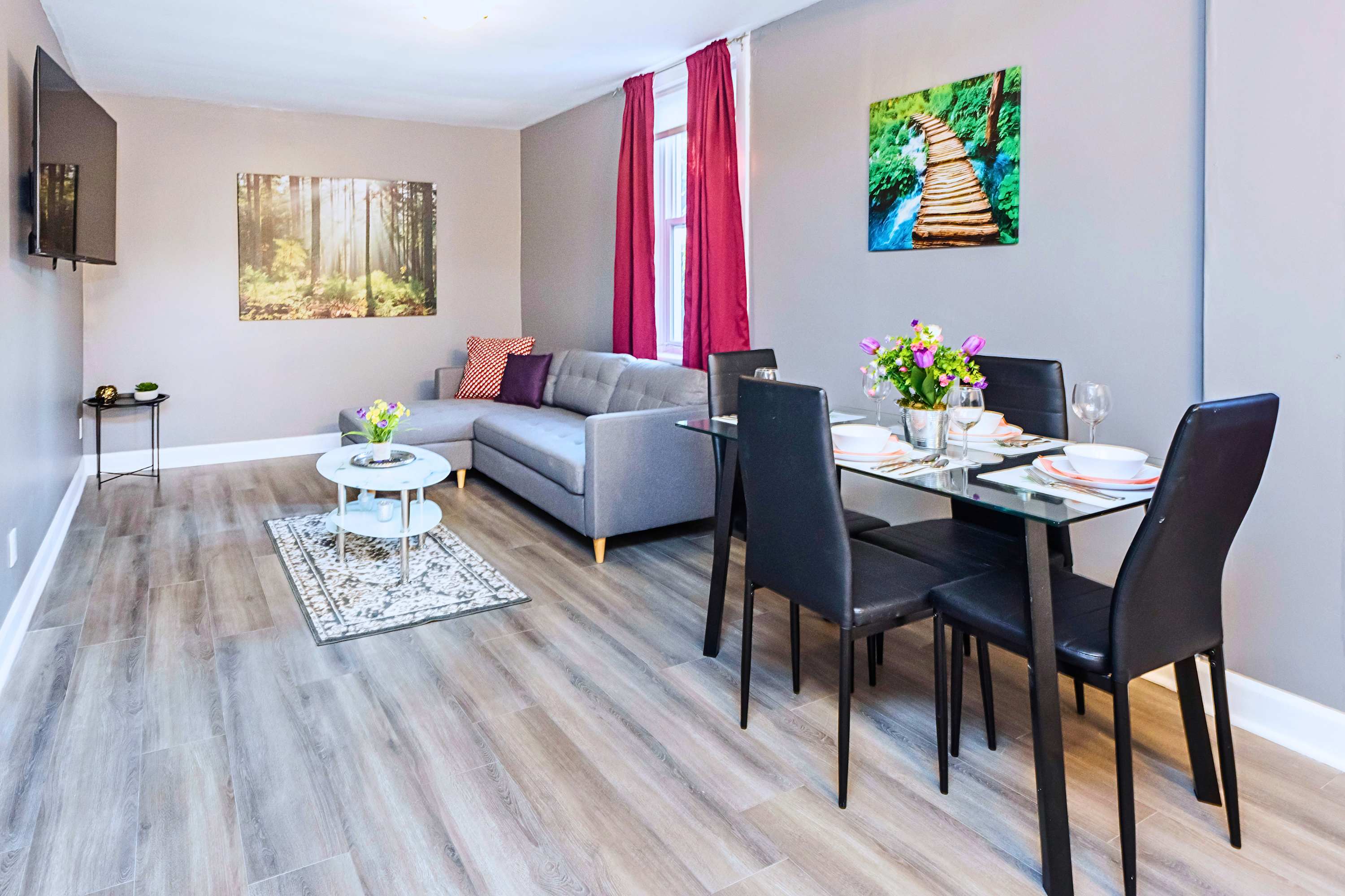 Seamless flow from the cozy couch to the dining table