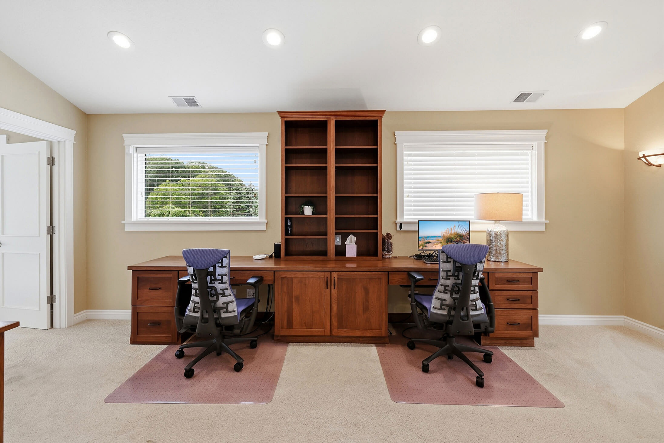 Our dedicated workspace allows you to stay on top of work and studies.