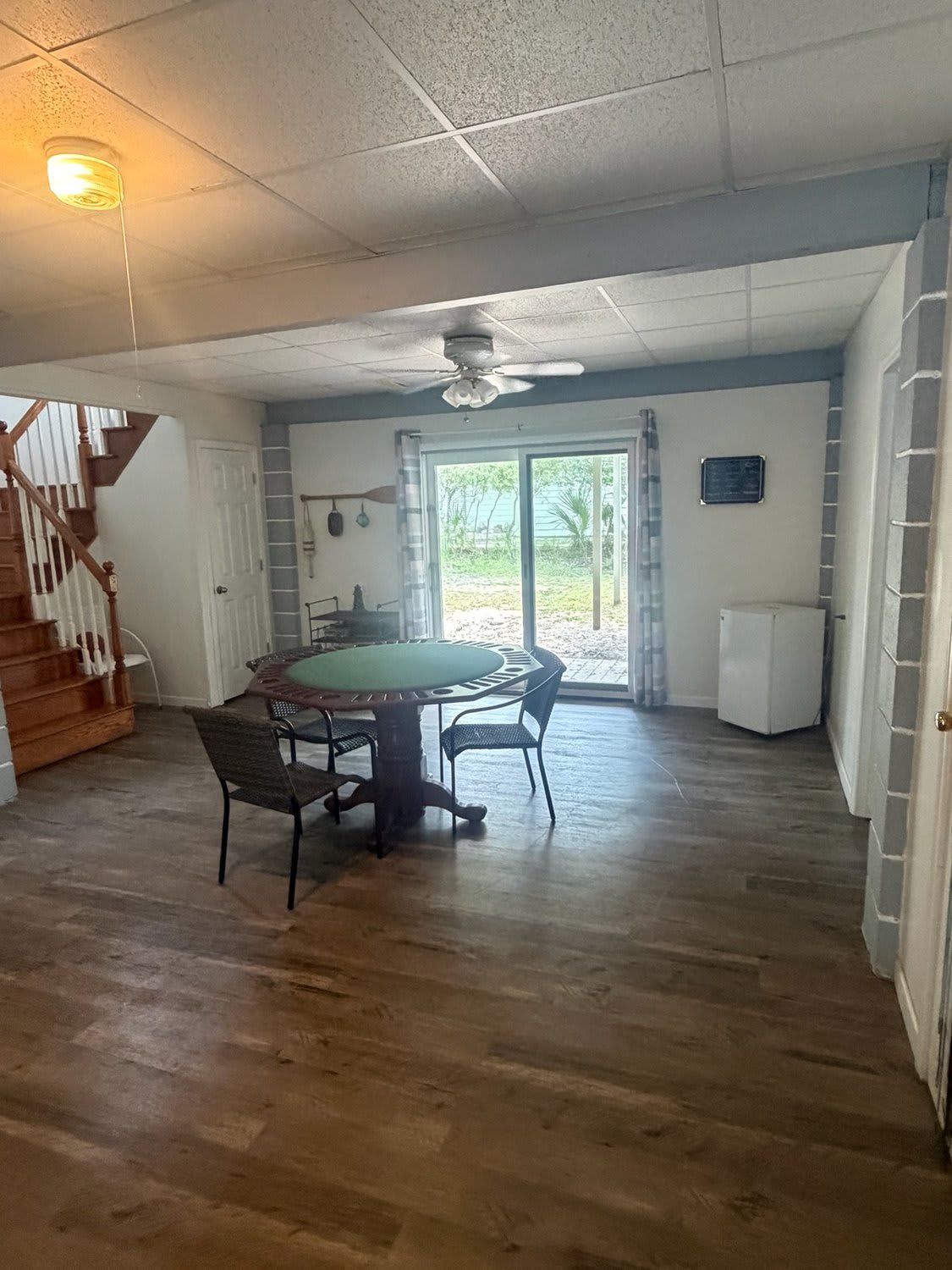 601 Dolphin Road | Photo 18