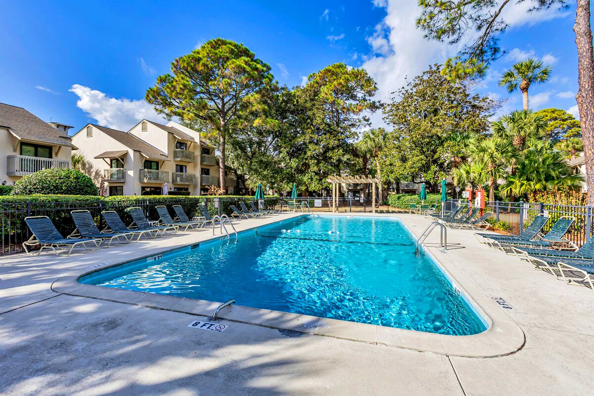 Coligny Villas Community Pool