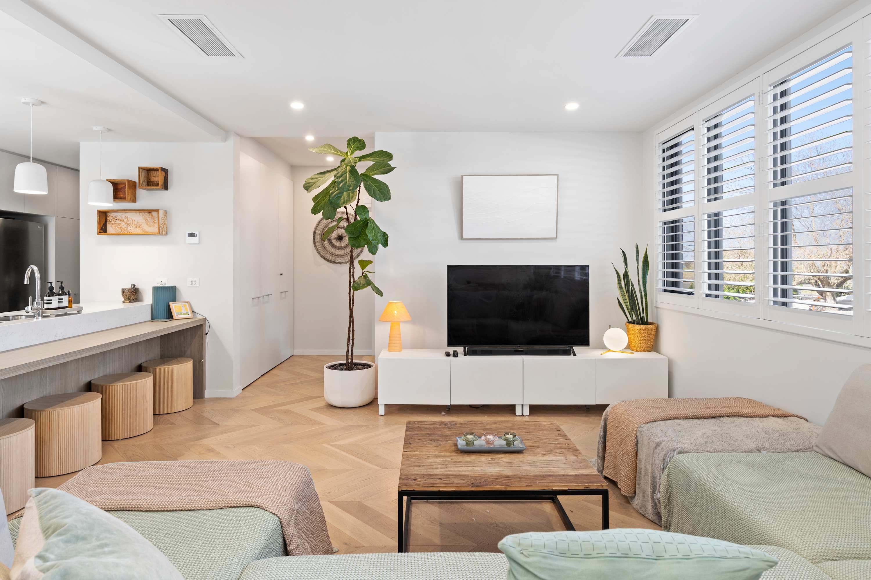 Waterline Rise – Bay Views Williamstown