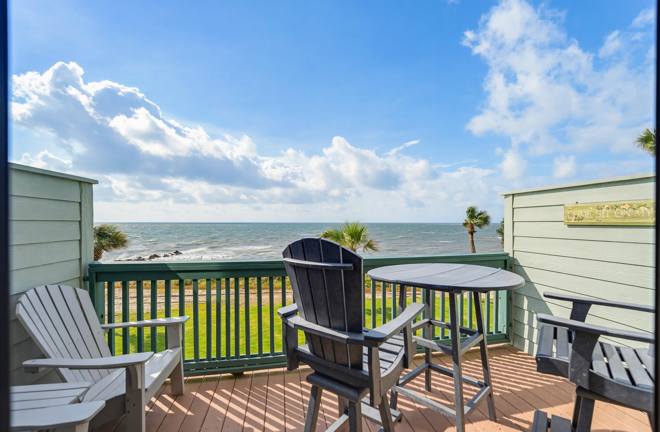 640 Newhaven | Photo 17