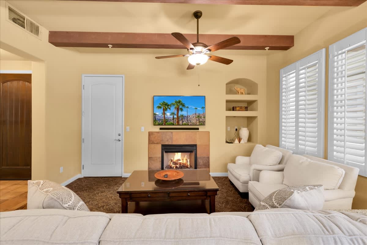 Desert Serenity A | 1BR Legacy Villa - Photo 3