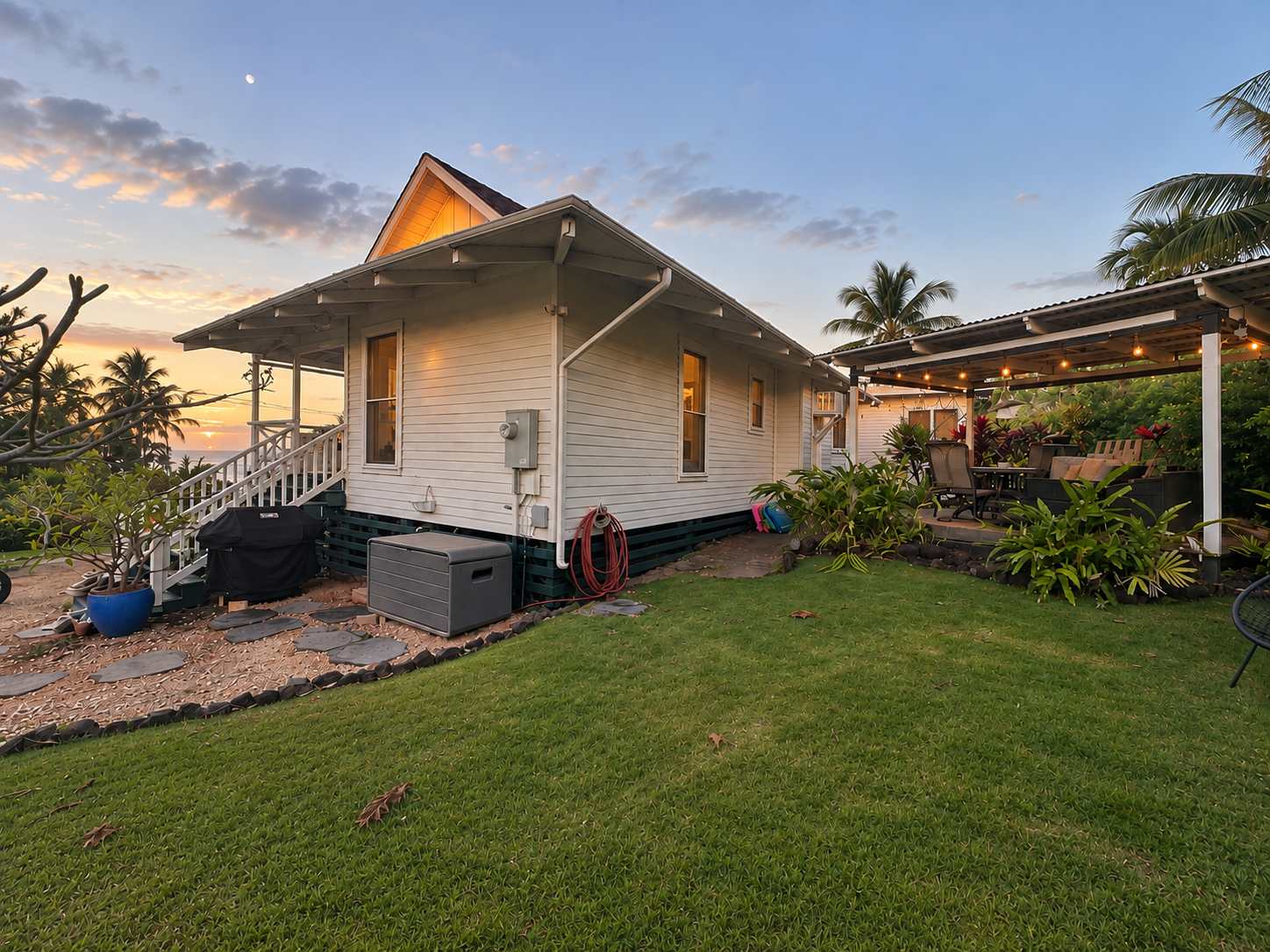 Poipu Ocean View Beach House - Sleeps 6
