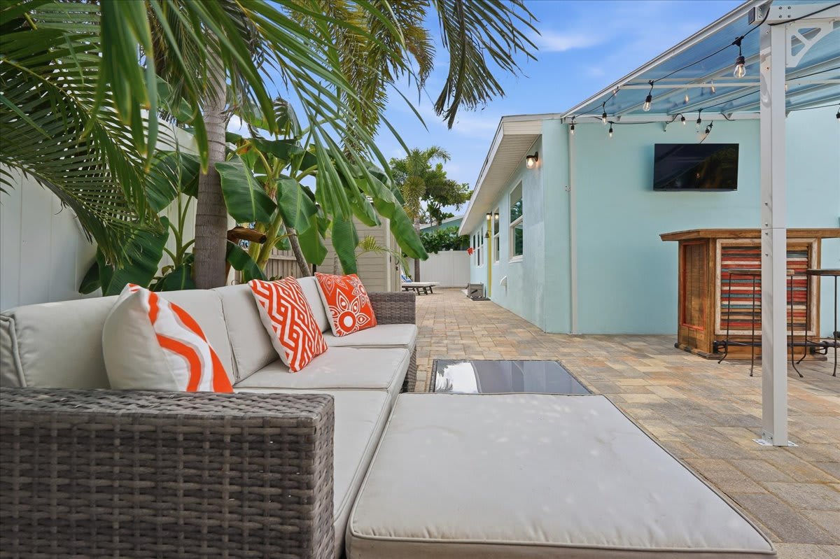Beach Cottage | Close to the Beach | Pet Friendly