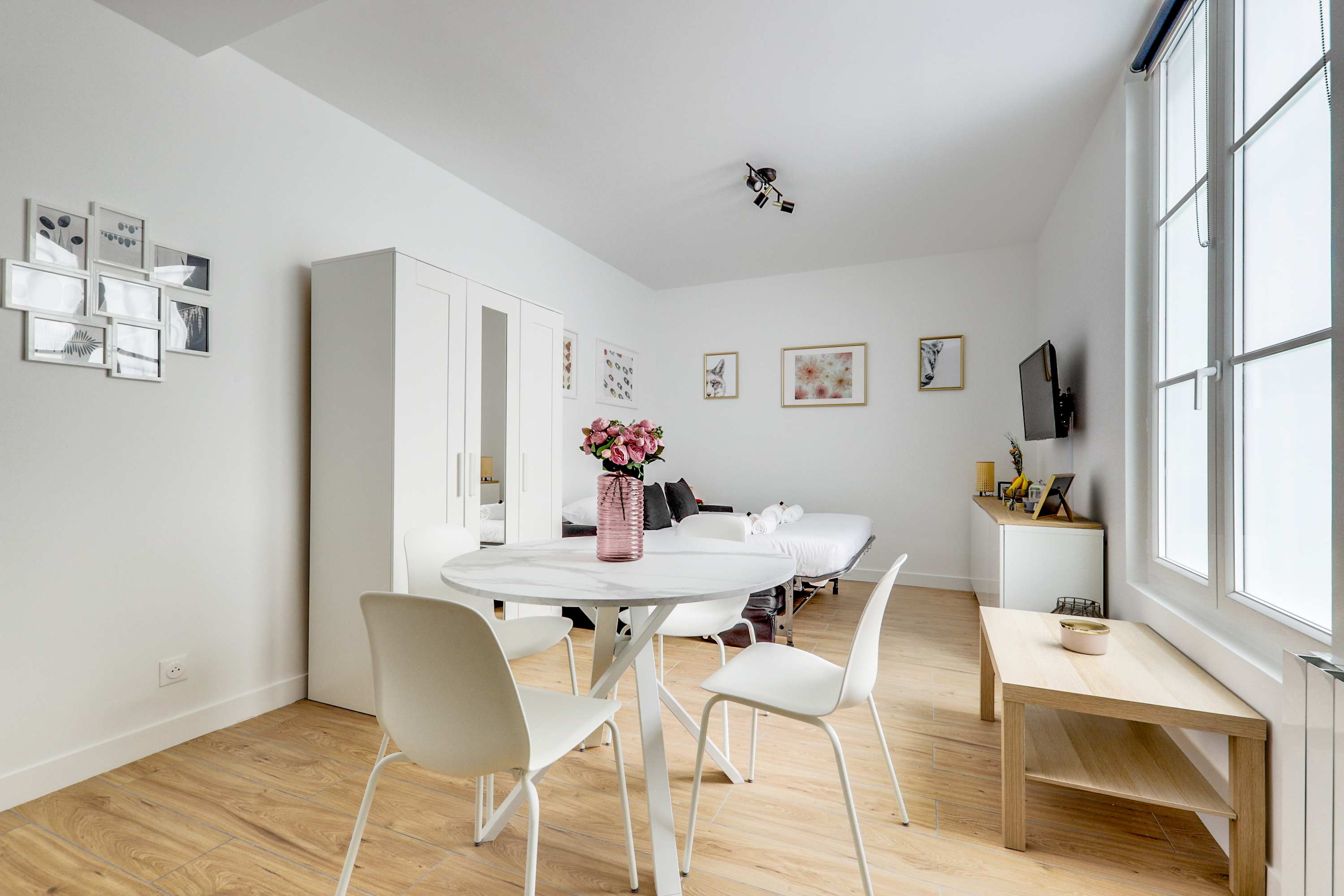 Studio au calme sur cour Gare du Nord Paris 10e – photo 9