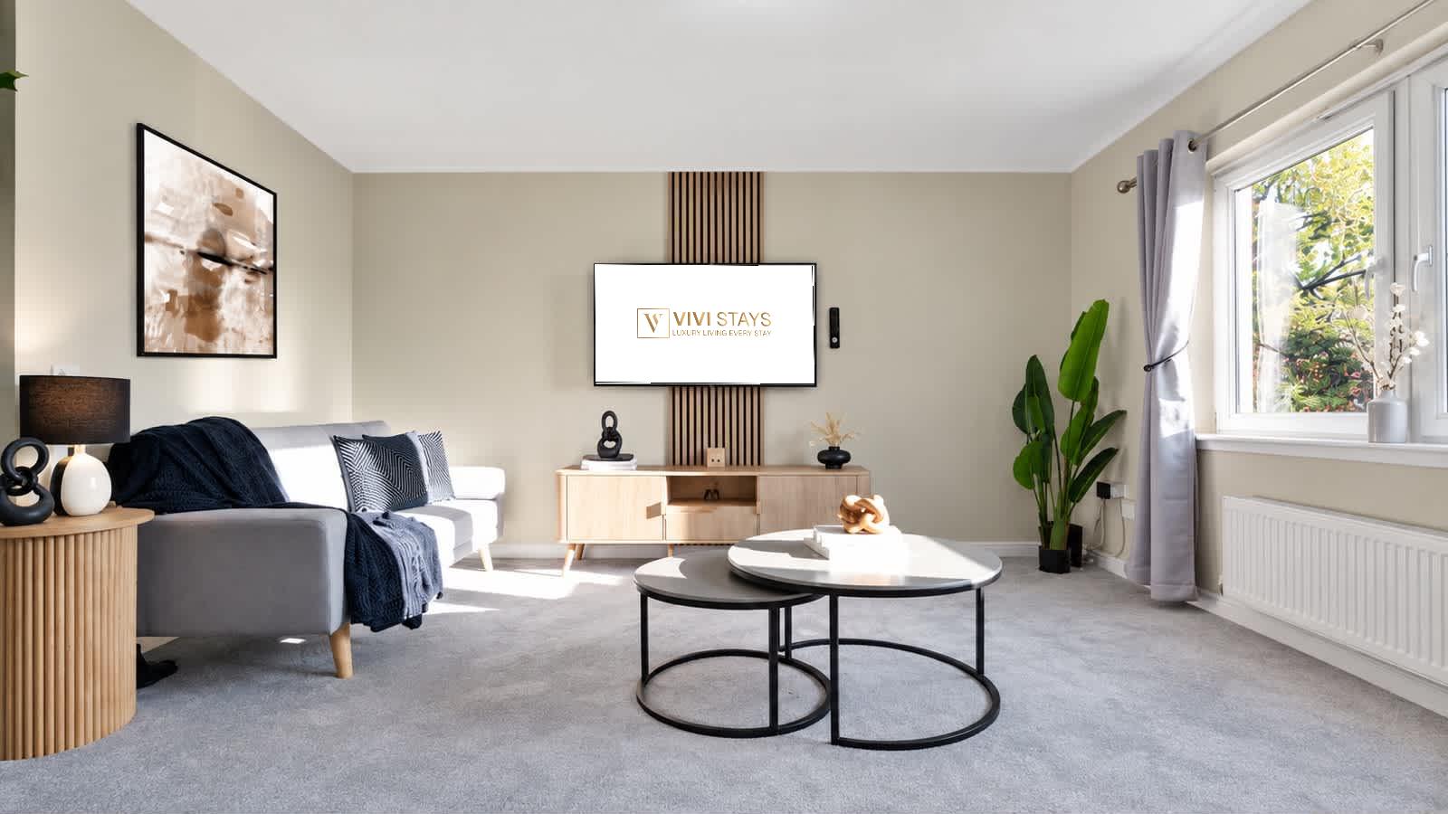 Nr Edinburgh/Rosyth Dockyard Stylish Home Sleeps 6 serviced apartment - Livingston - VivreStays