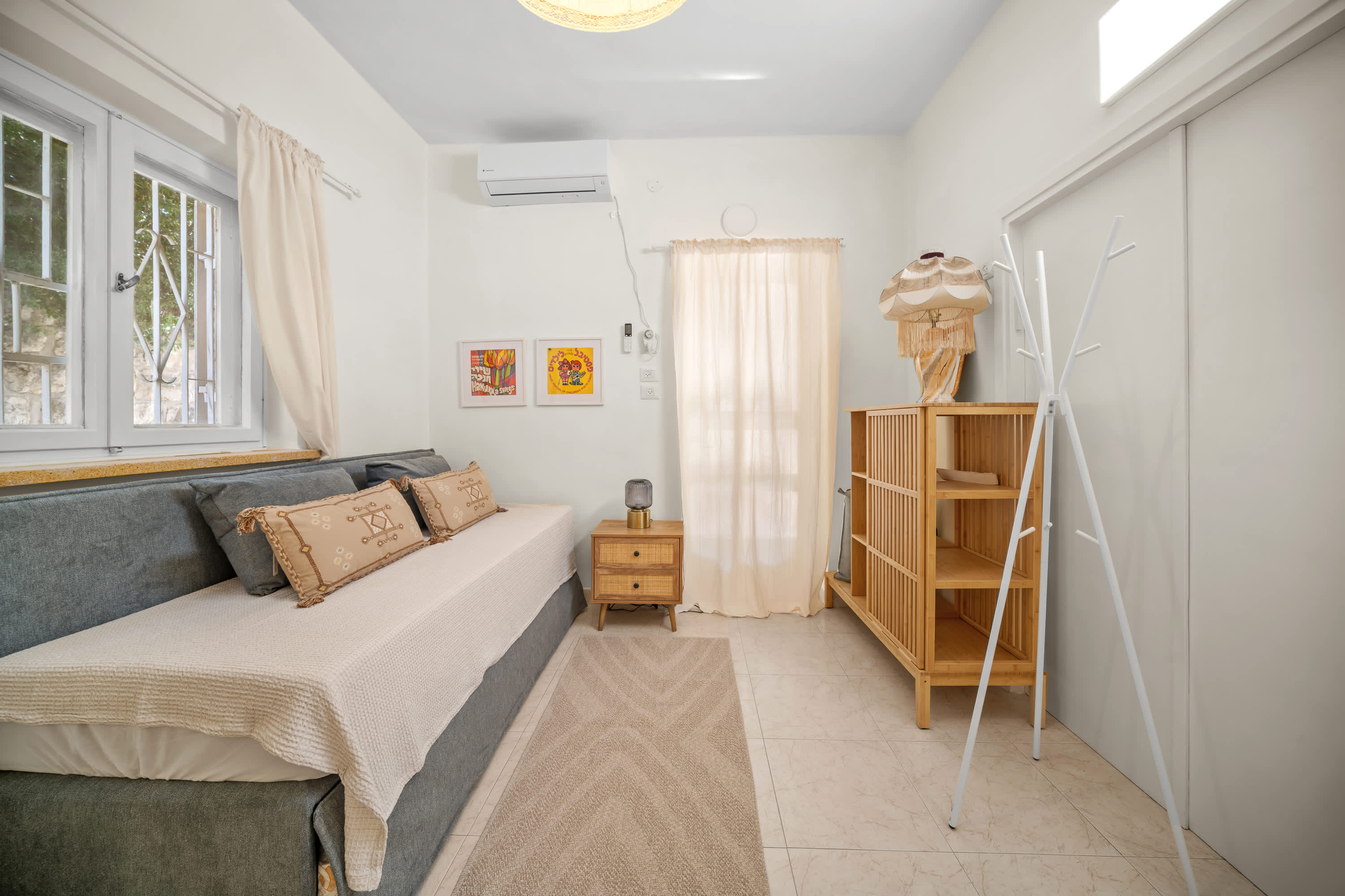 Beautiful 3BR in Shaarei Hesed By Isrentals — Jerusalem, Jerusalem — vacation rental