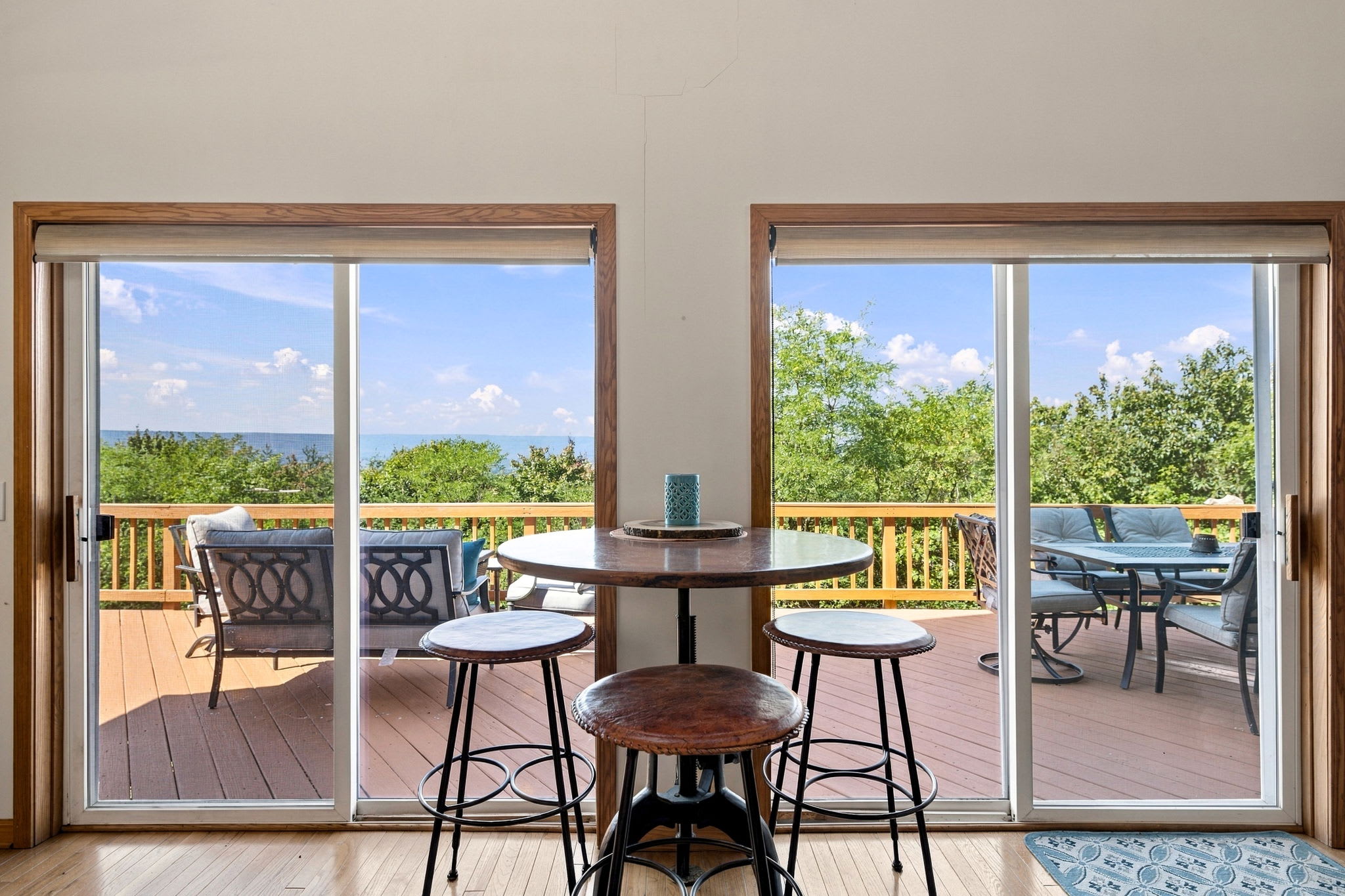 Berkeley Springs w/Hot Tub + Game Room + Fire Pit