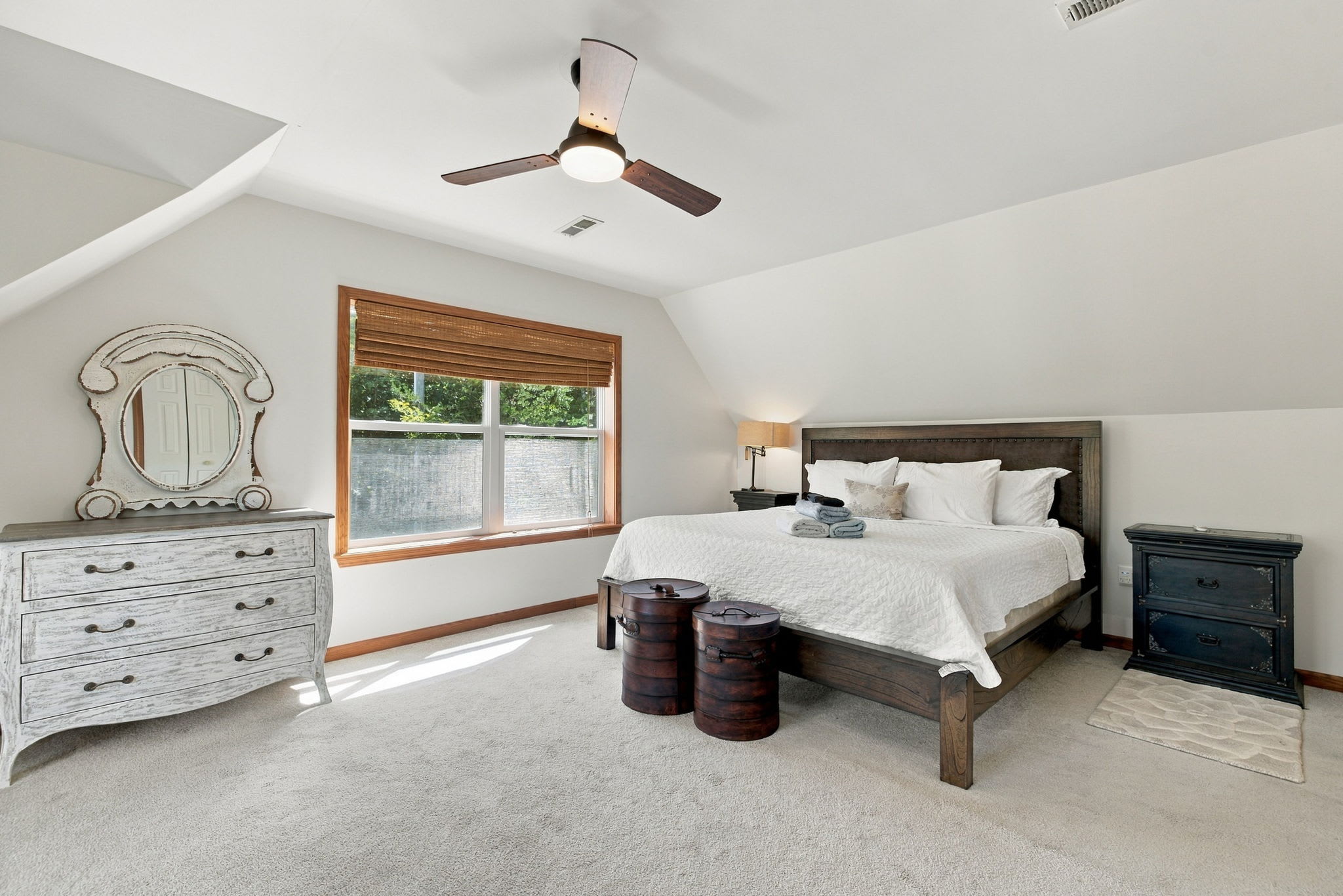 Bedroom 3 (Upper Level): King bed, ceiling fan and Smart TV
