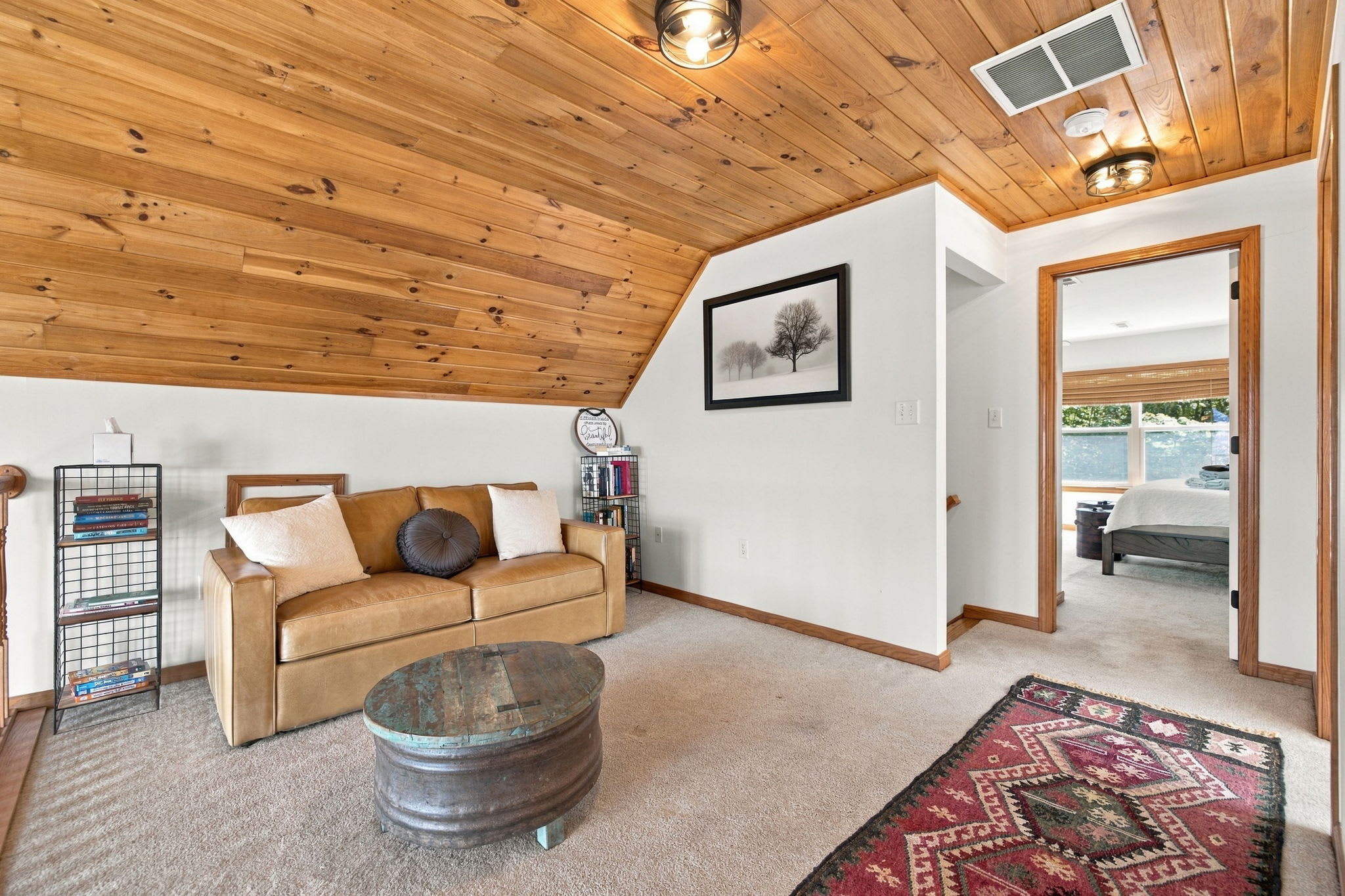 Berkeley Springs w/Hot Tub + Game Room + Fire Pit