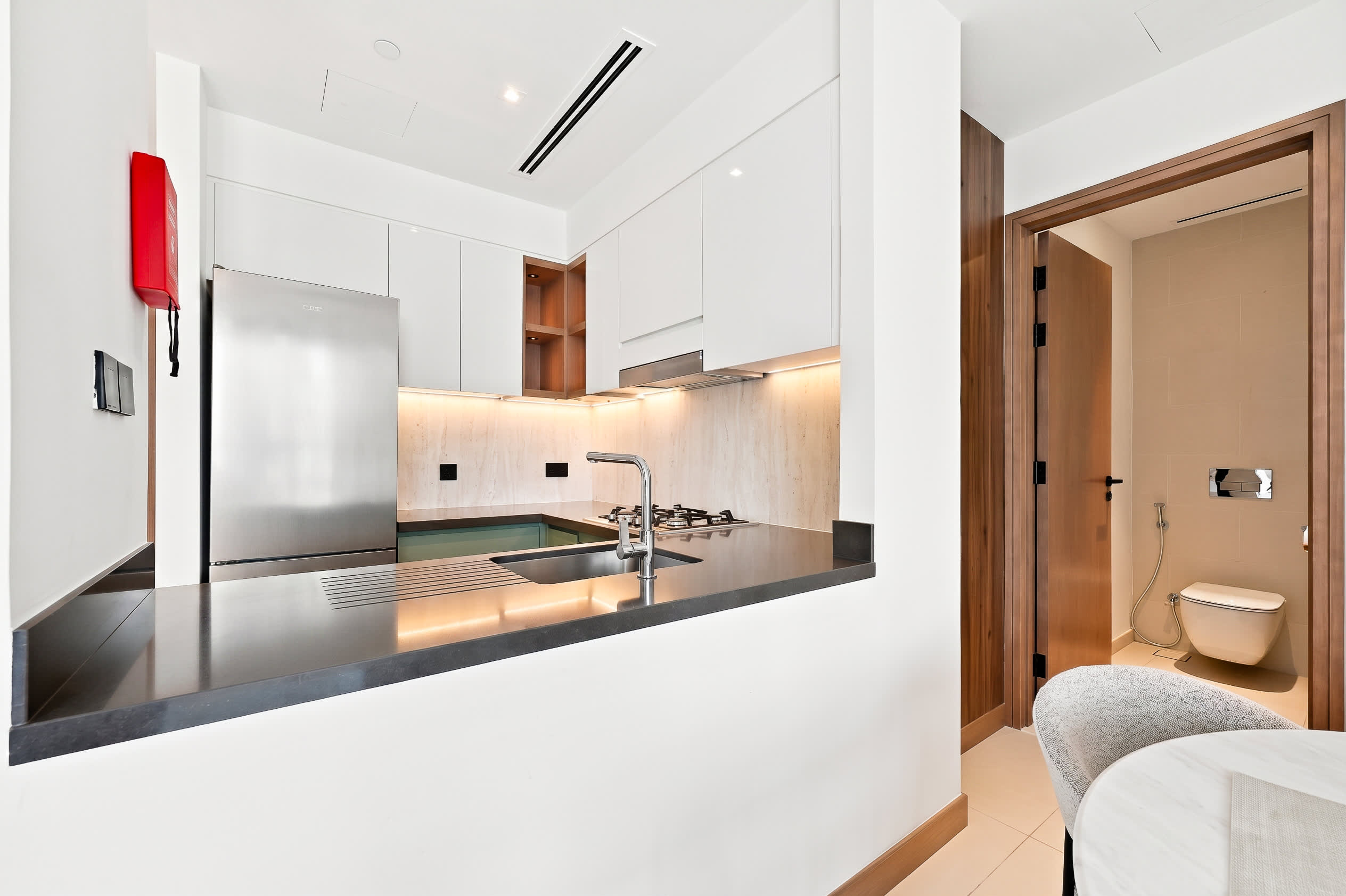 Vida Residences 1BR — photo 16 of 31