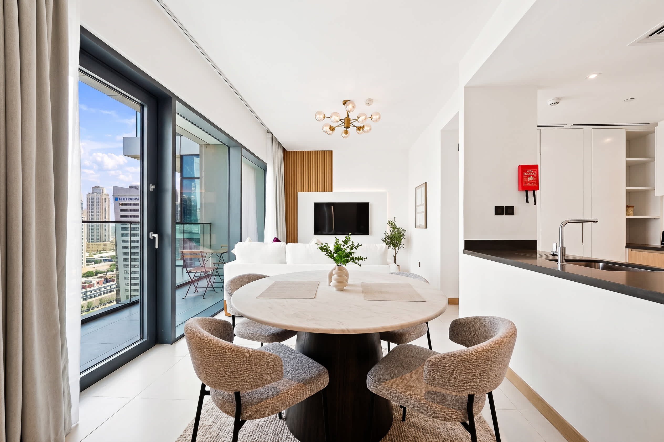 Vida Residences 1BR — photo 21 of 31