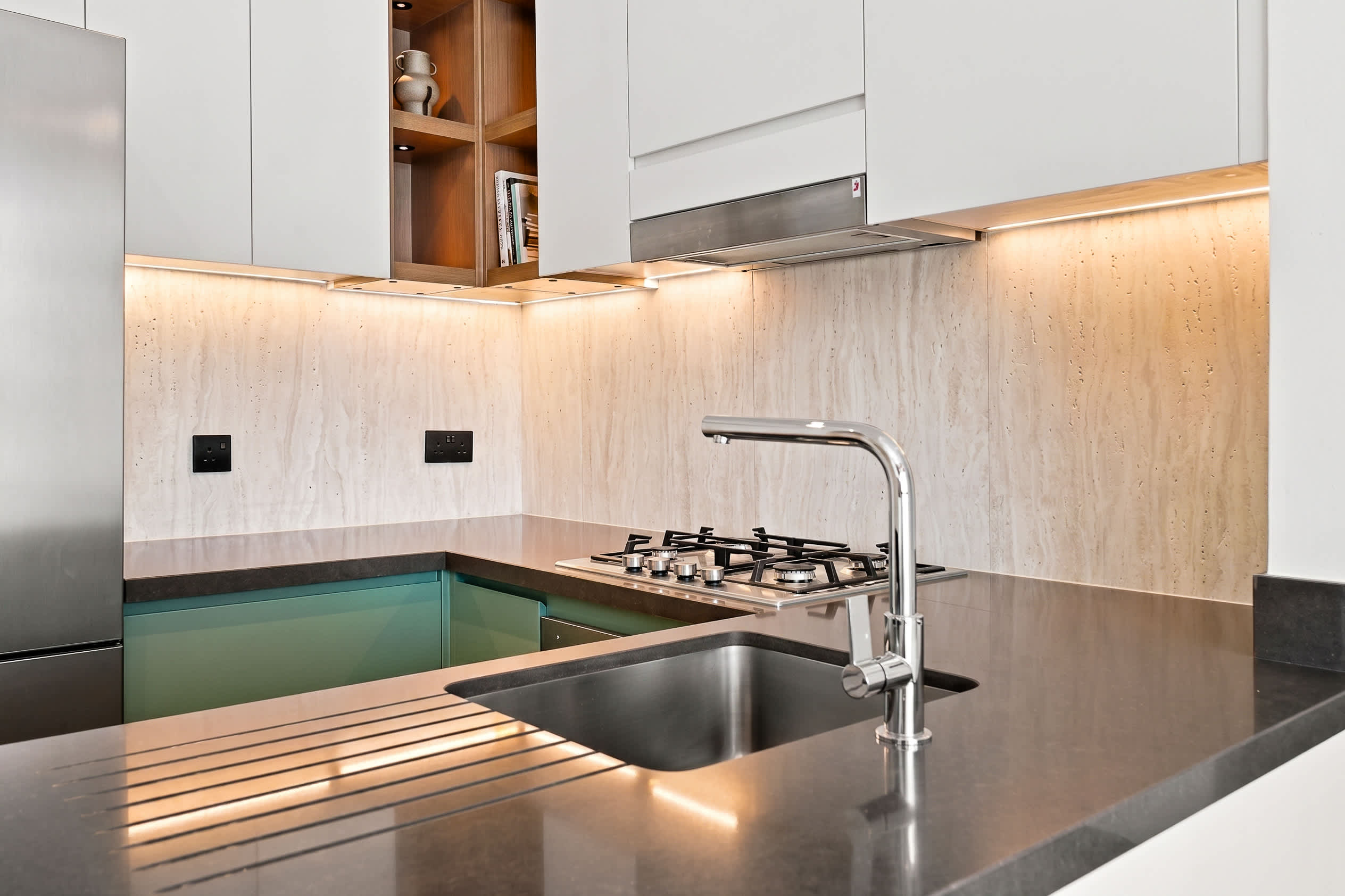 Vida Residences 1BR — photo 29 of 31