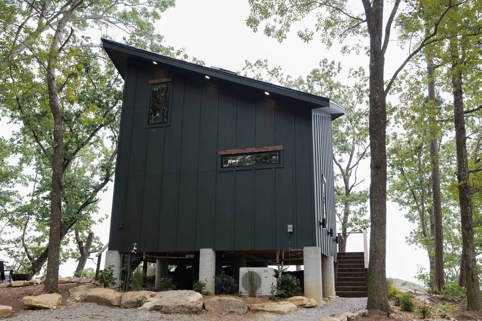 The Ranger - Luxury Treehouse 