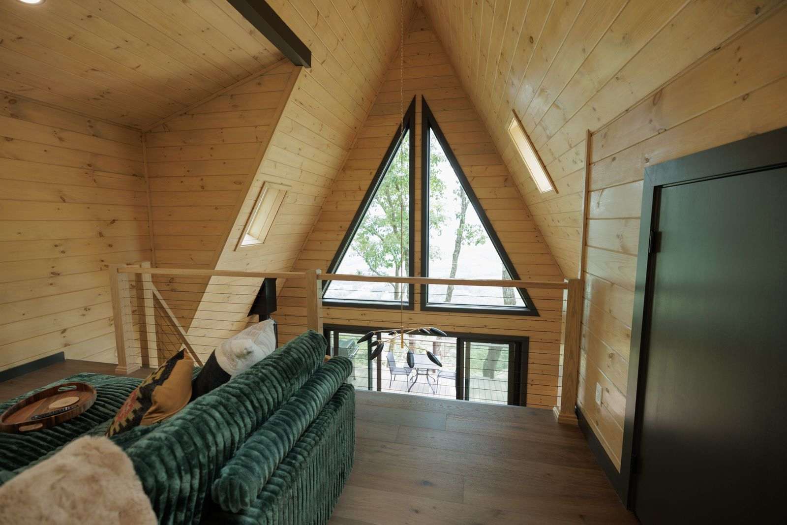 The Sutter - Luxury Treehouse