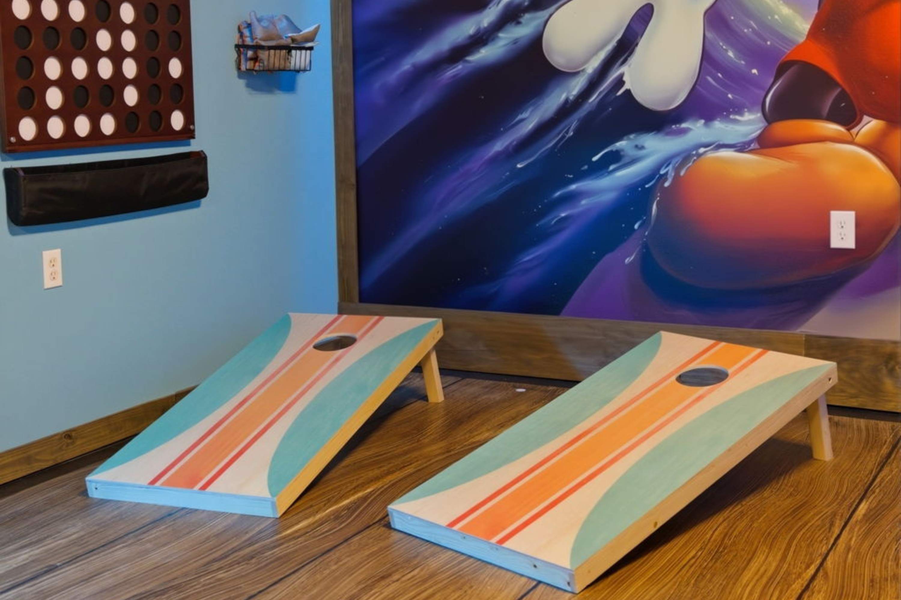 Show off your skills with indoor cornhole and casual arcade fun.