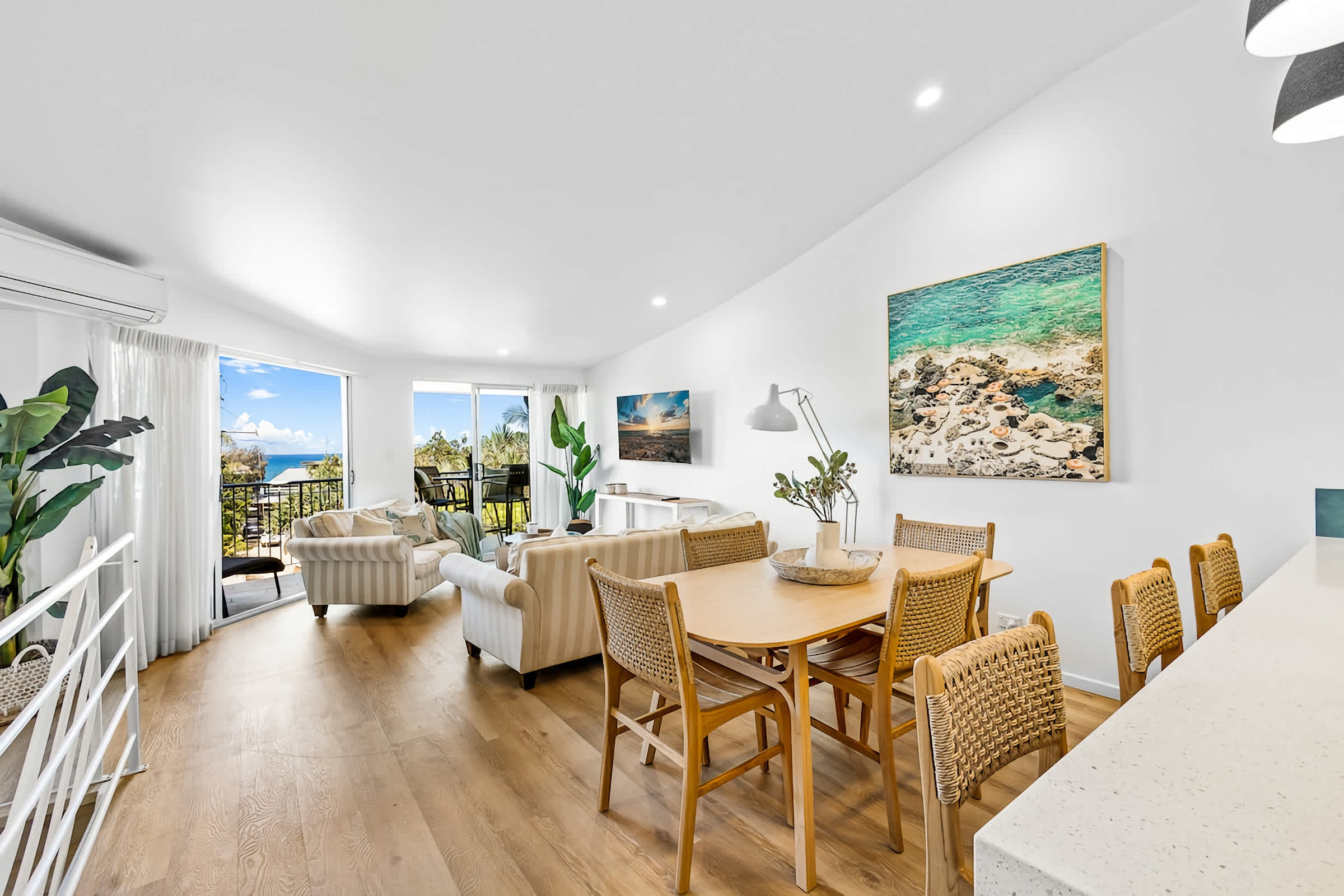 3 Andari Sunshine Beach Modern Apt 1 Min Beach