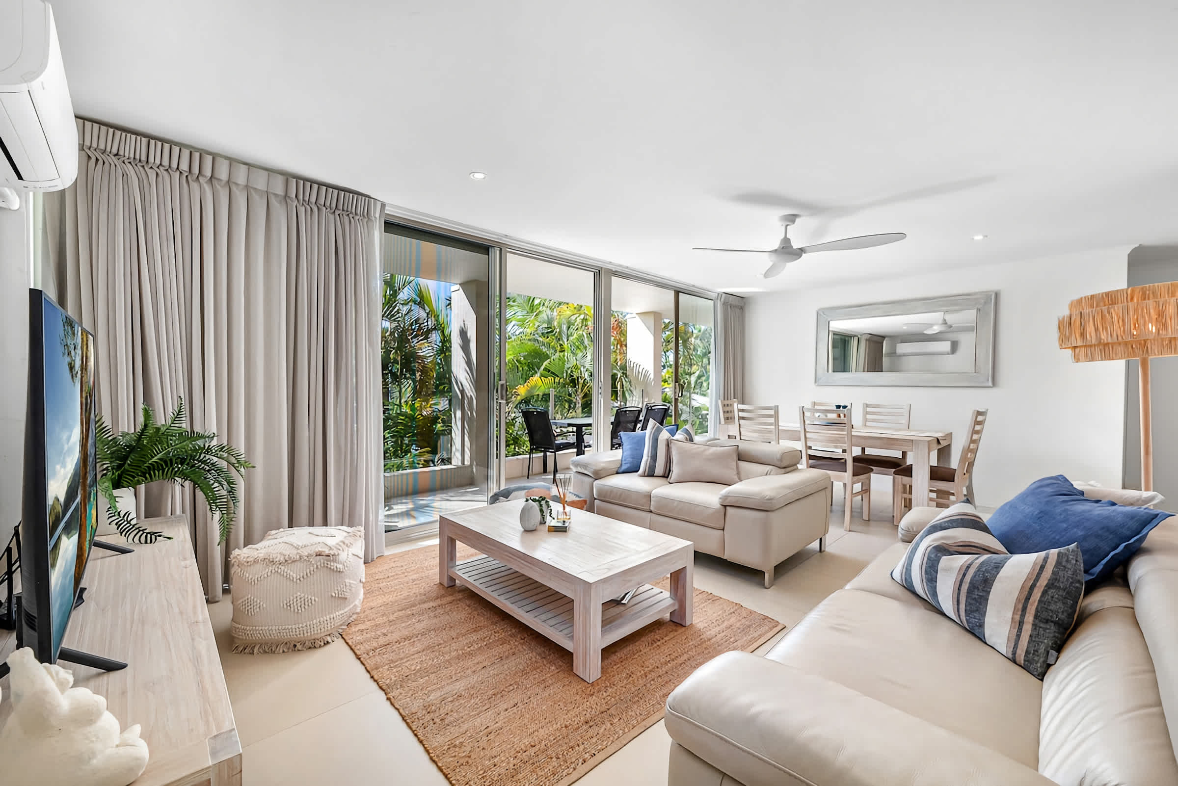 Beautiful Apt in Luxe Beachside Noosa Resort