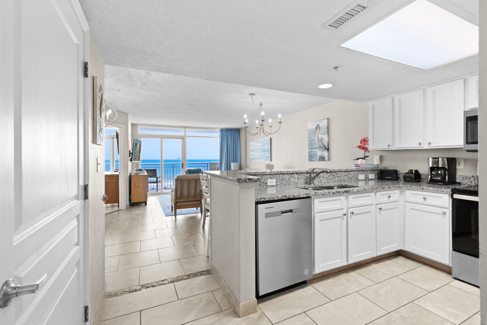 Baywatch 405 Oceanfront | Photo 22