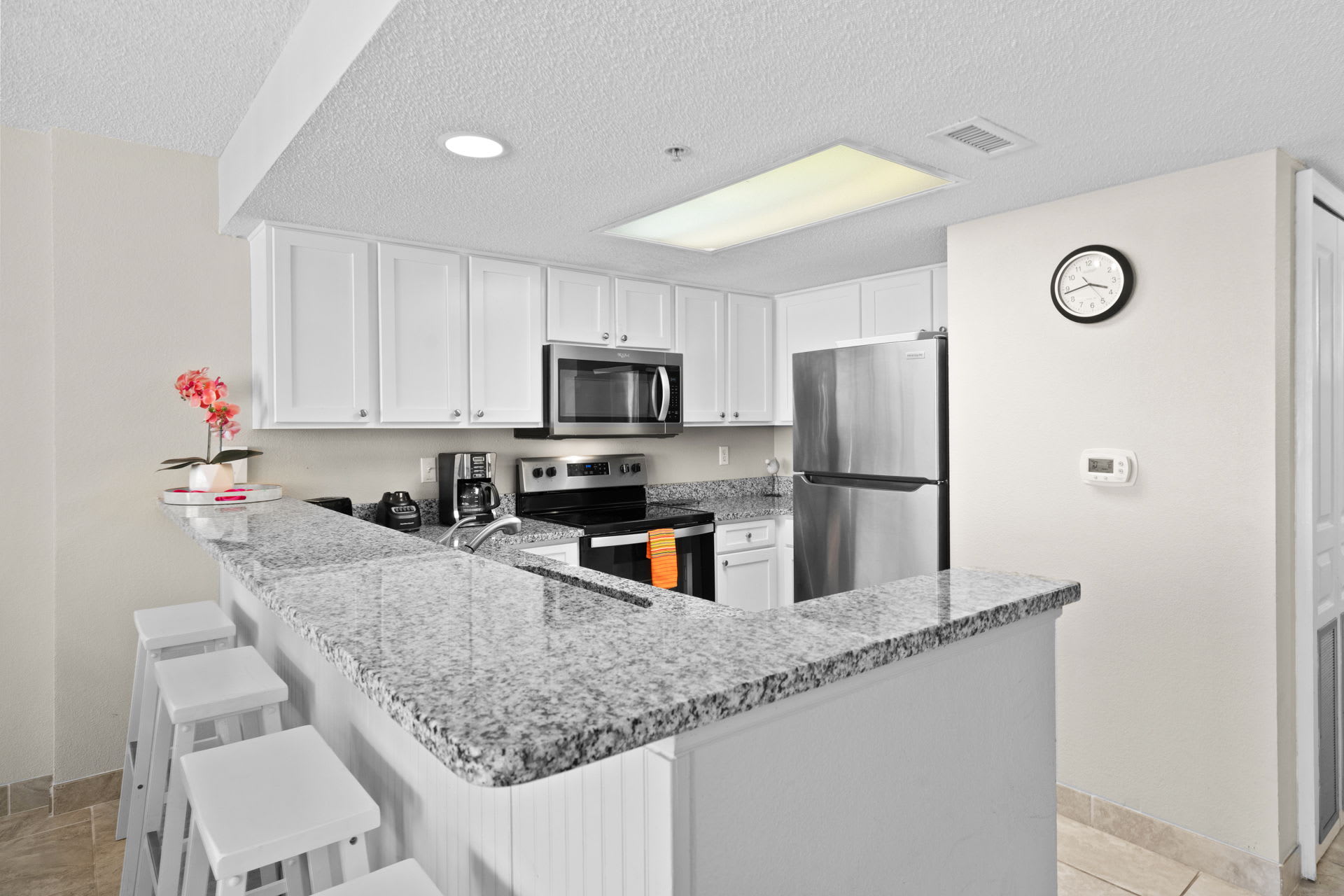 Baywatch 405 Oceanfront | Photo 17