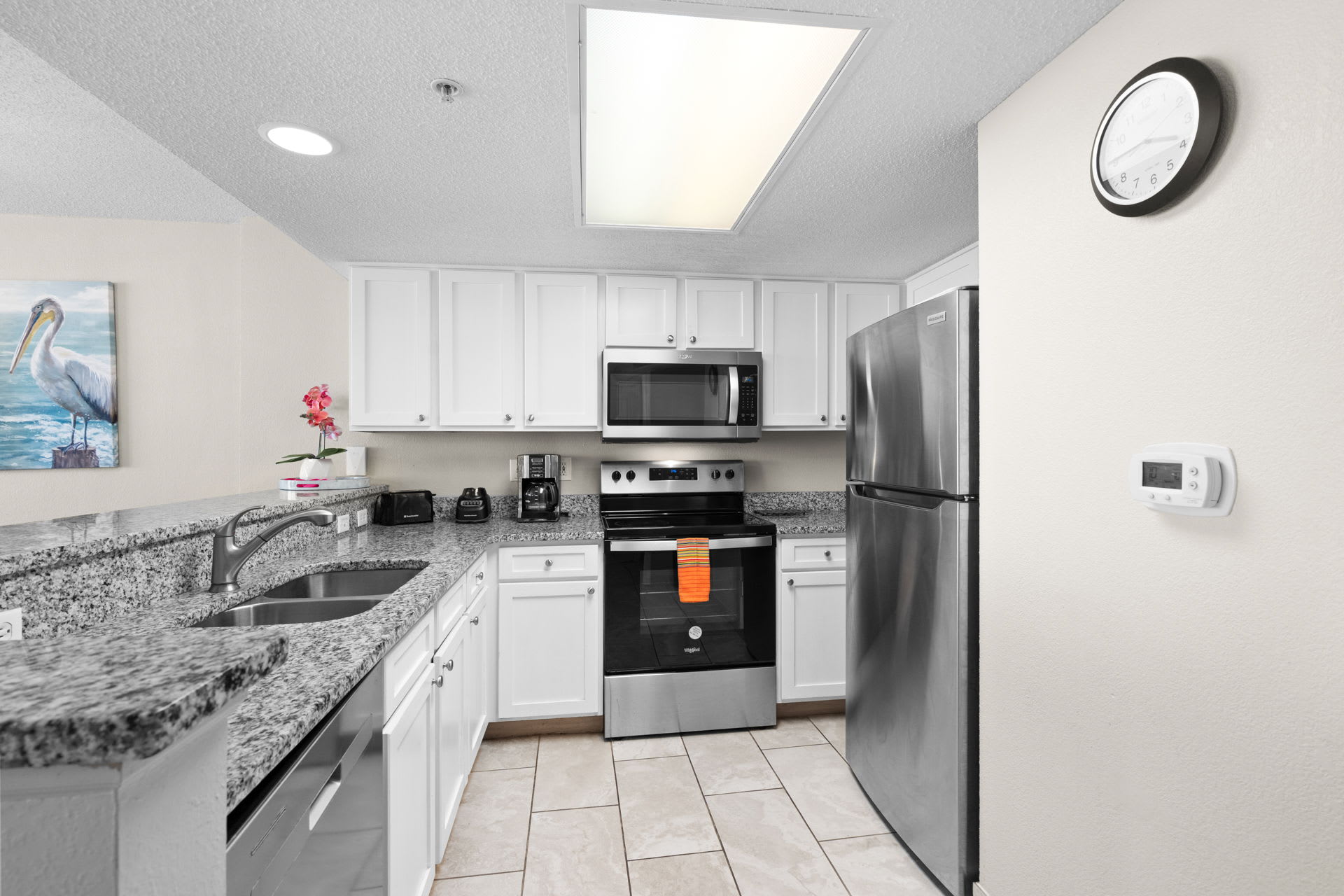 Baywatch 405 Oceanfront | Photo 18