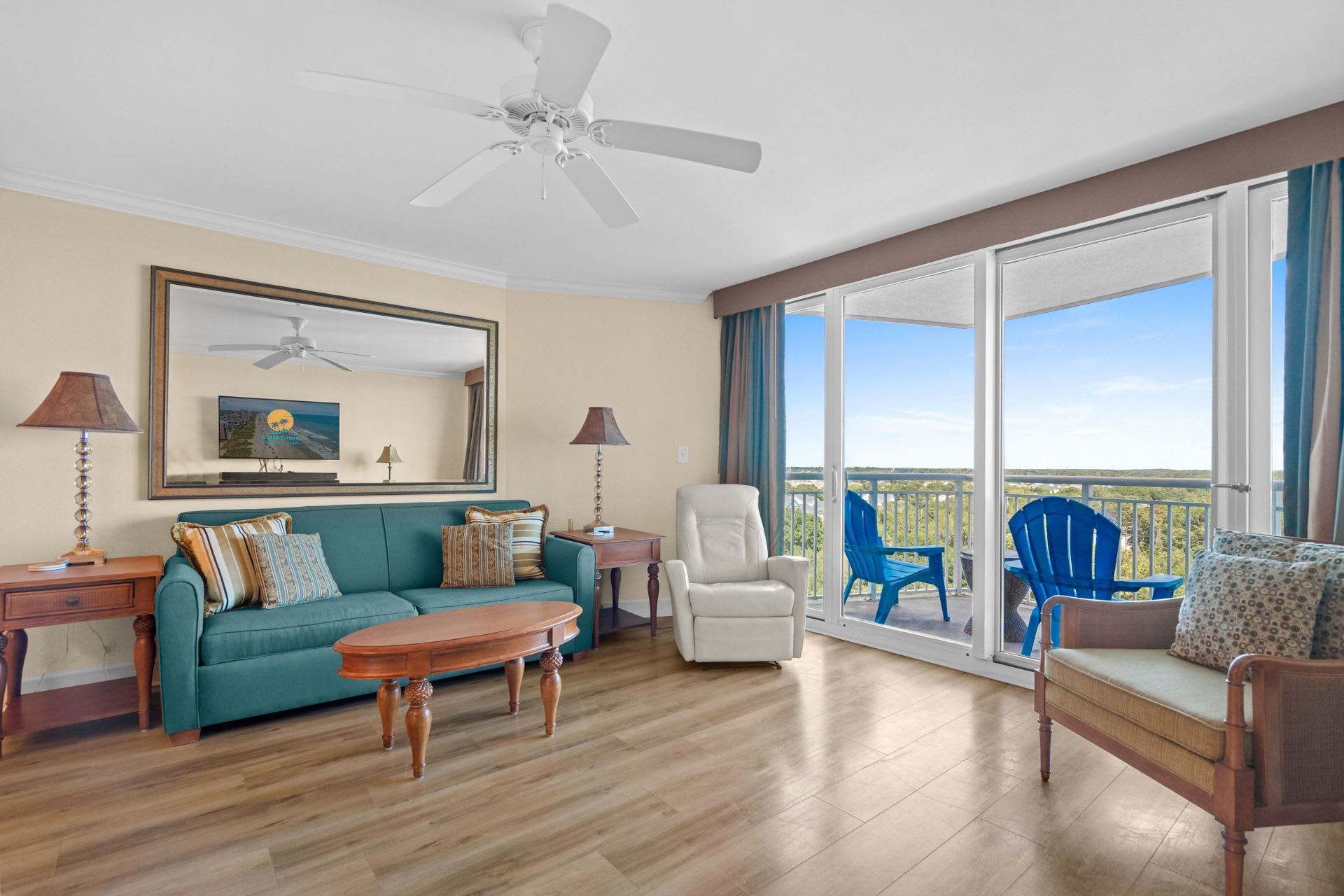 Horizon at 77th 702 Ocean View | Photo 8